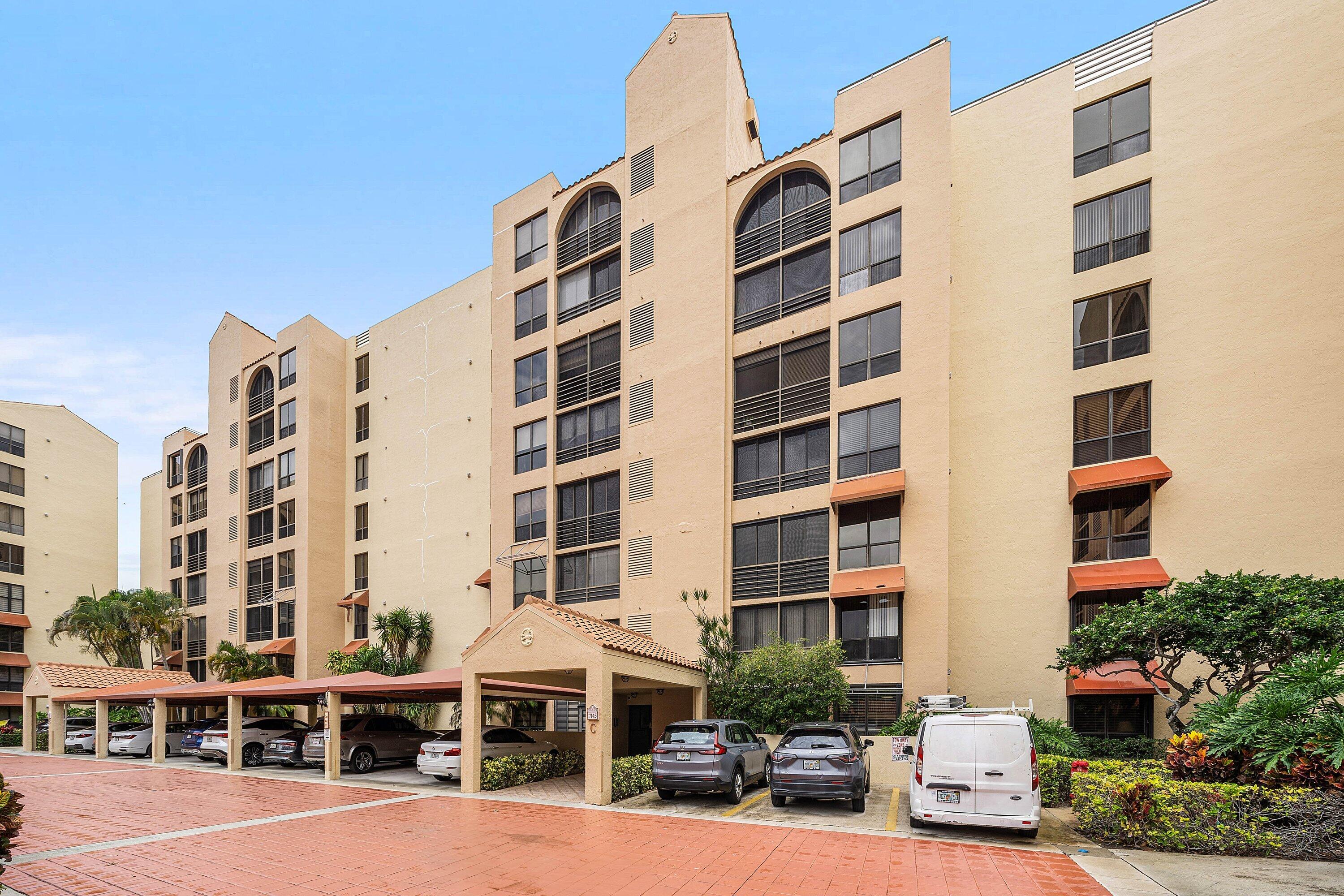 PROMENADE AT BOCA POINTE CONDOS 1,2 AND 3 IN OR413 - Residential