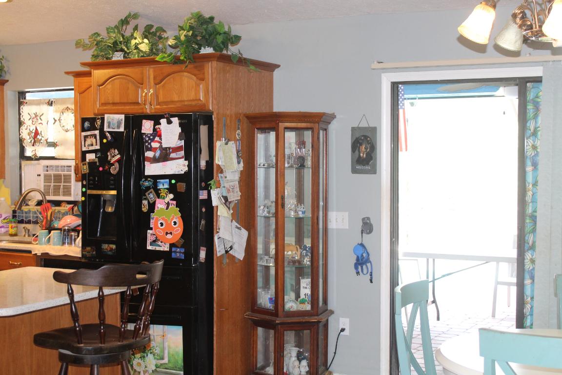 FELLSMERE FARMS CO S/D OF UNSURVEYED TWP 31 RNG 37 - Residential