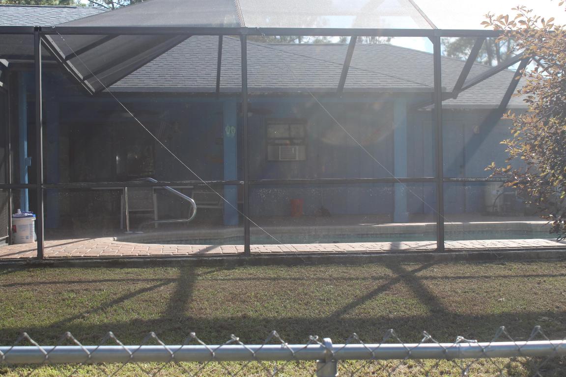 FELLSMERE FARMS CO S/D OF UNSURVEYED TWP 31 RNG 37 - Residential