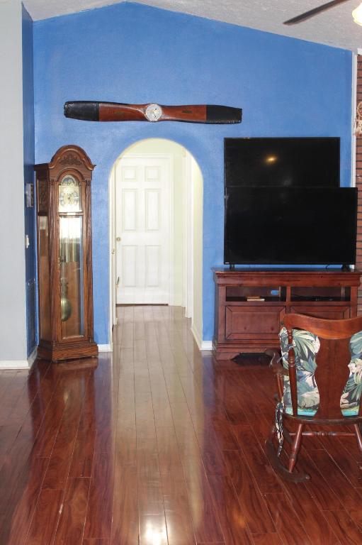 FELLSMERE FARMS CO S/D OF UNSURVEYED TWP 31 RNG 37 - Residential