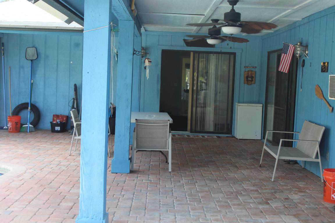 FELLSMERE FARMS CO S/D OF UNSURVEYED TWP 31 RNG 37 - Residential