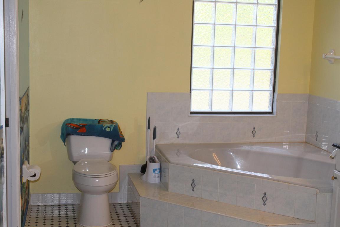 FELLSMERE FARMS CO S/D OF UNSURVEYED TWP 31 RNG 37 - Residential