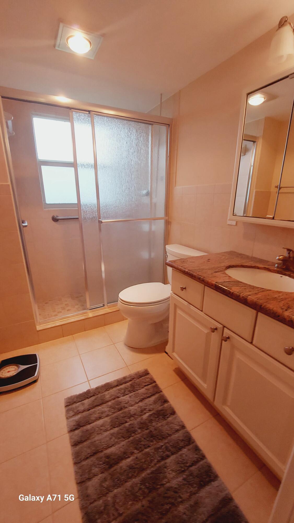 AINSLIE AT CENTURY VILLAGE CONDO - Residential