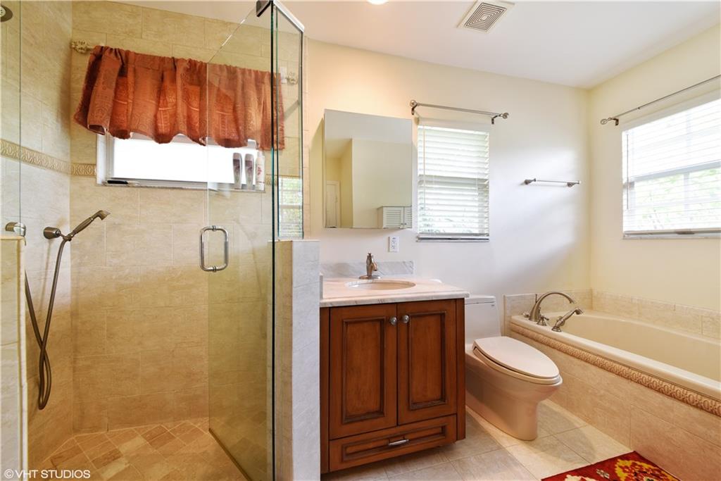 Delray Lakes - Residential