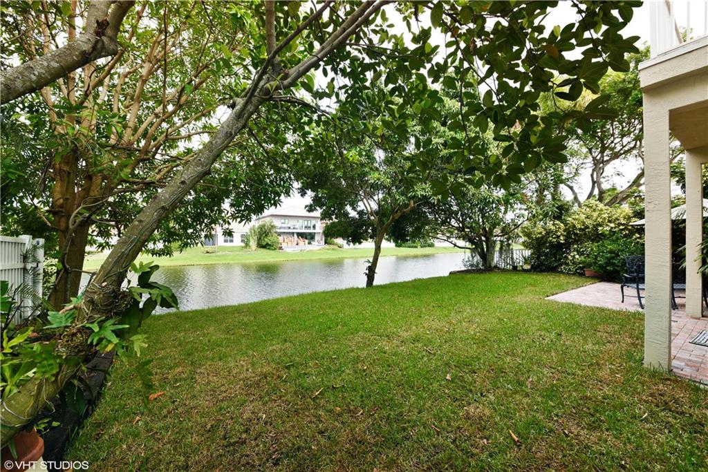 Delray Lakes - Residential