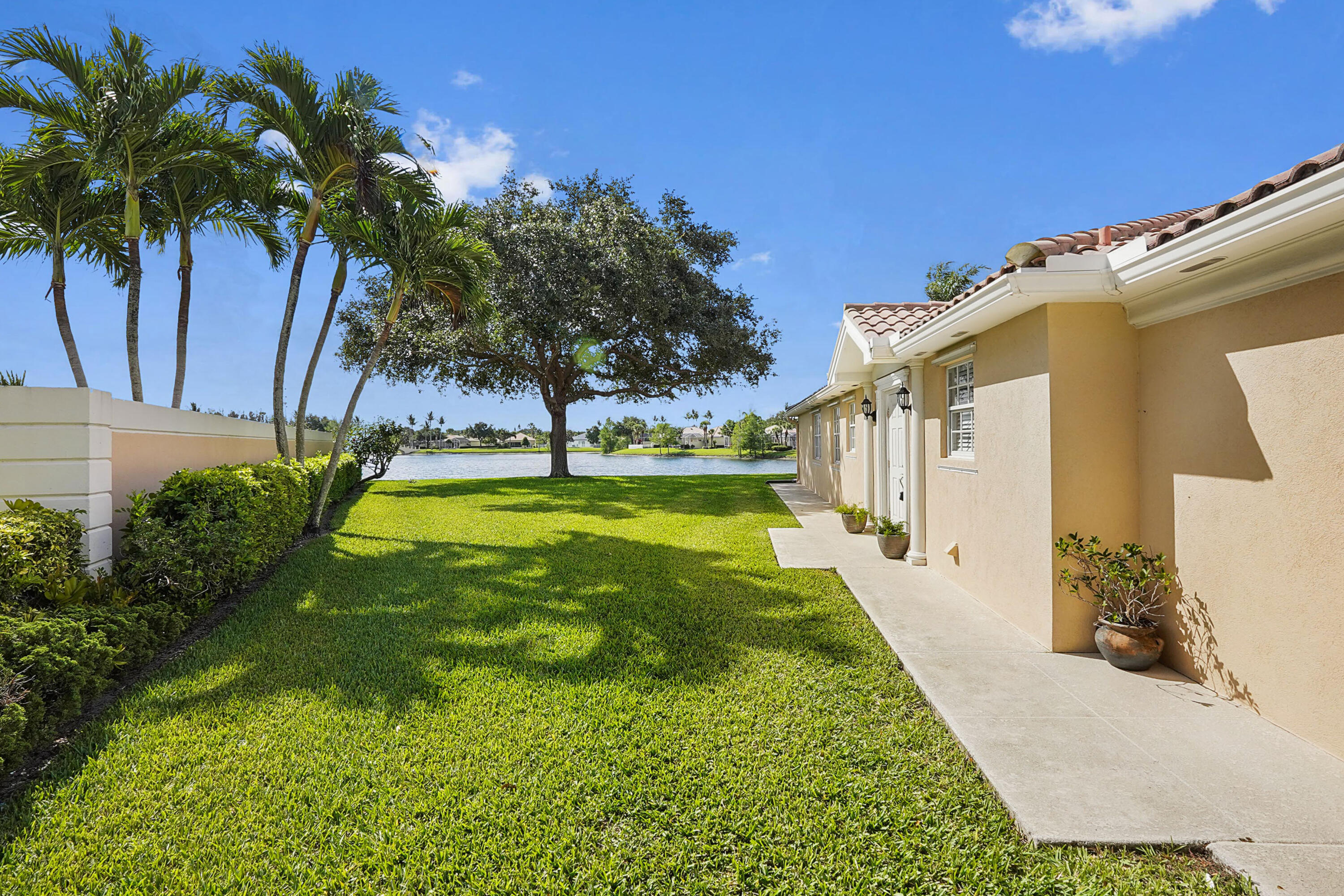 8270 Eleuthera Lane