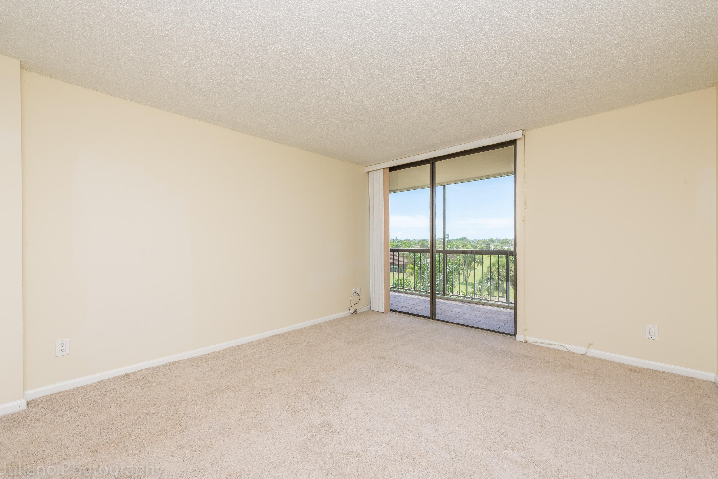 JUPITER OCEAN AND RACQUET CLUB ONE CONDO AND MIDRI - Residential Lease