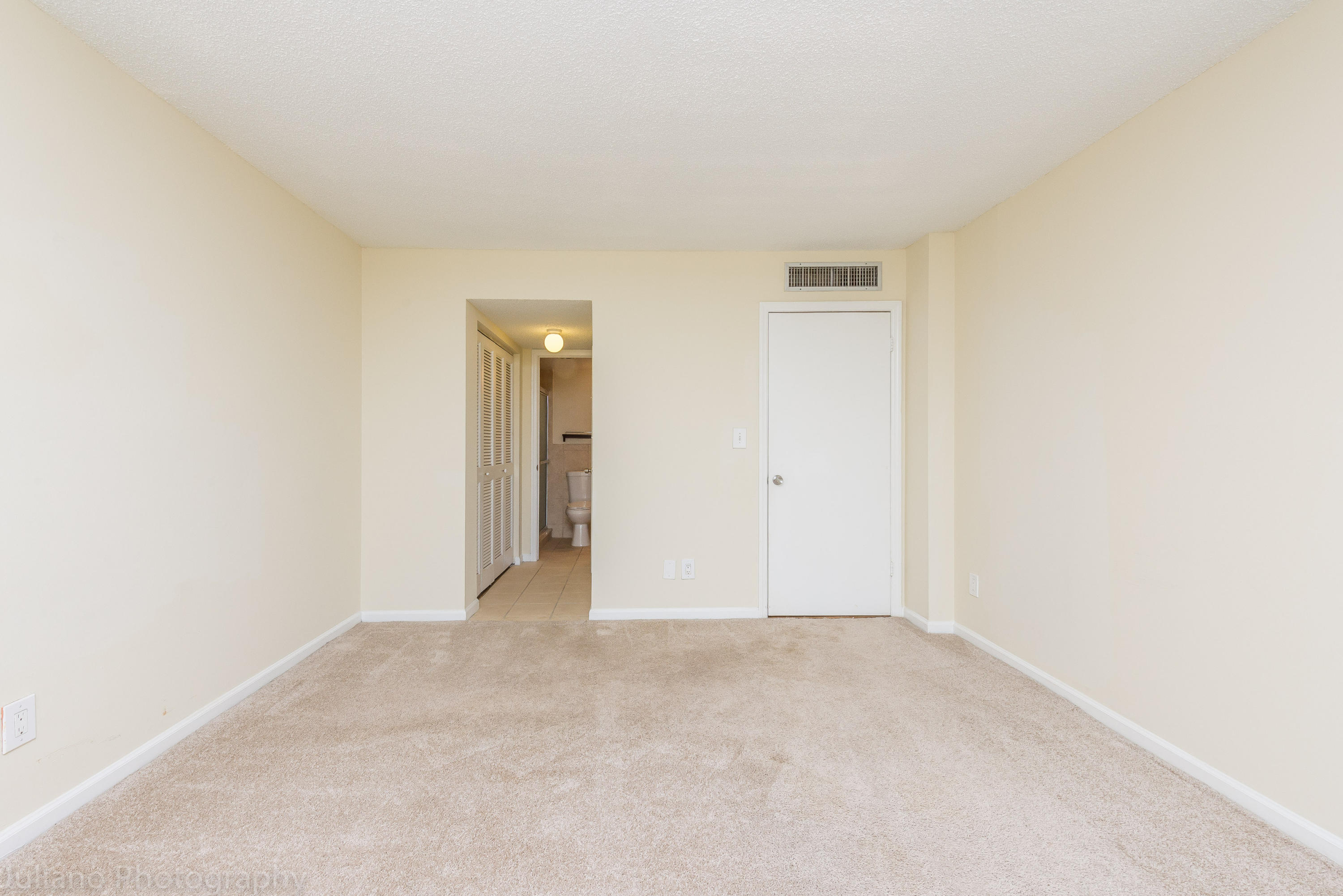 JUPITER OCEAN AND RACQUET CLUB ONE CONDO AND MIDRI - Residential Lease