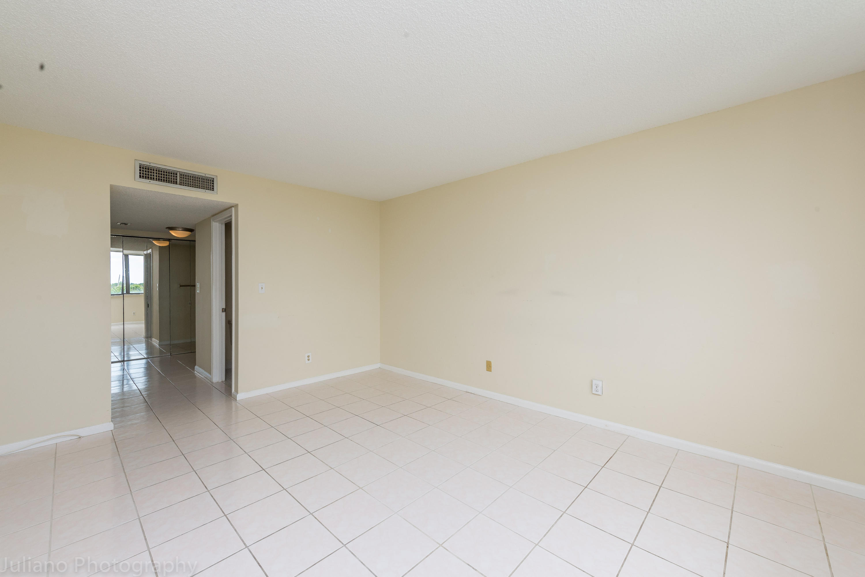 JUPITER OCEAN AND RACQUET CLUB ONE CONDO AND MIDRI - Residential Lease