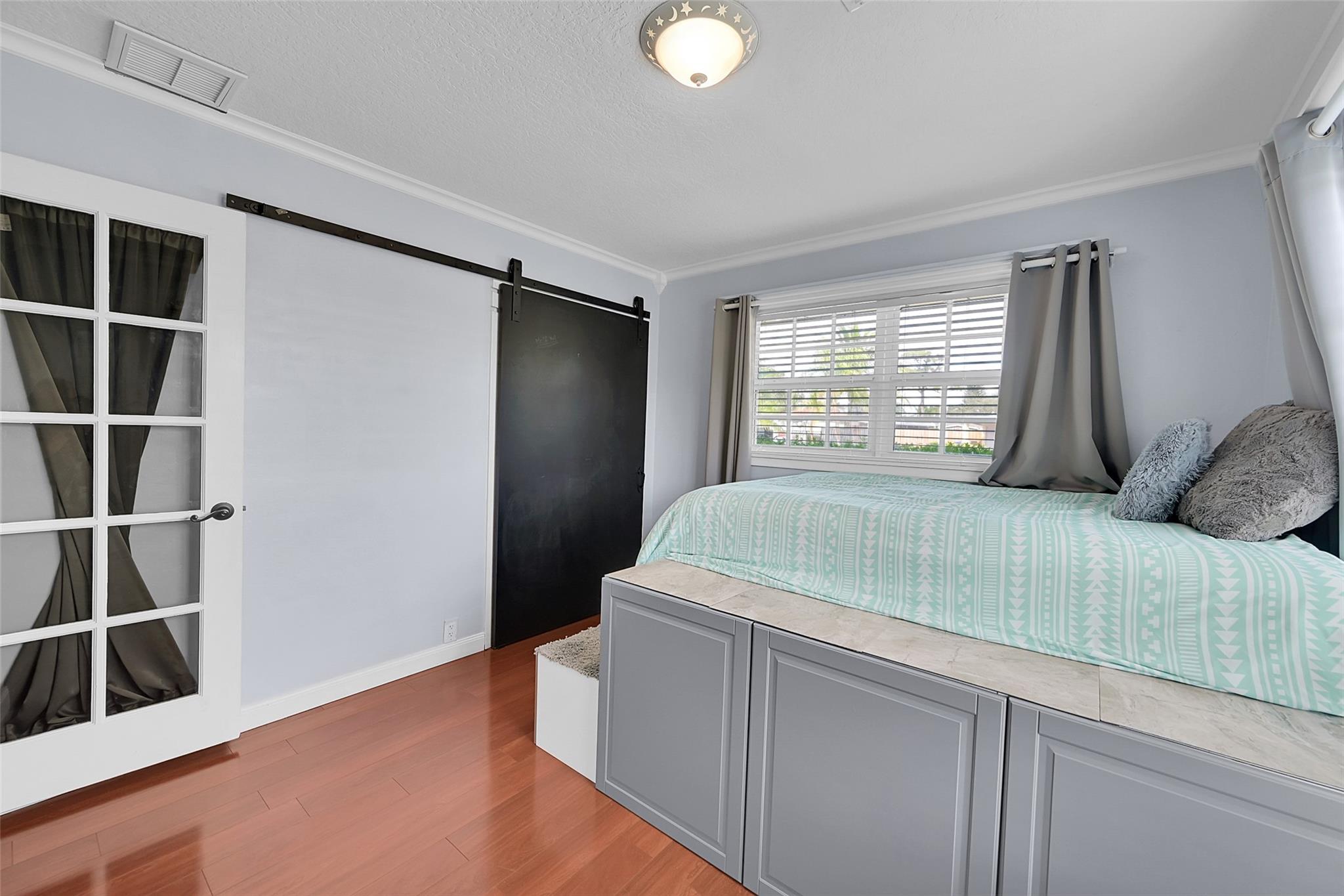 Lyons Park - Residential