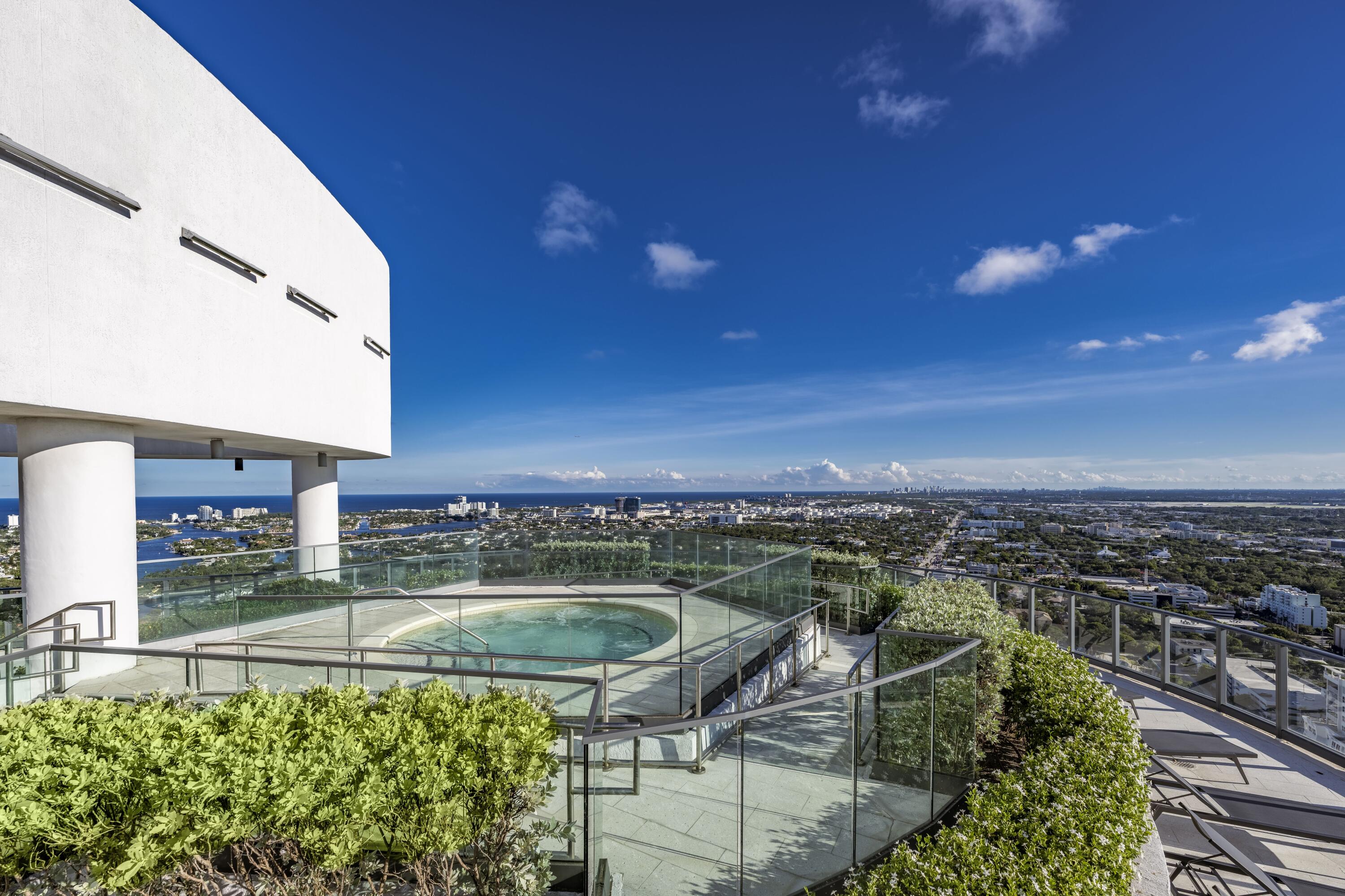Icon Las Olas - Residential Lease