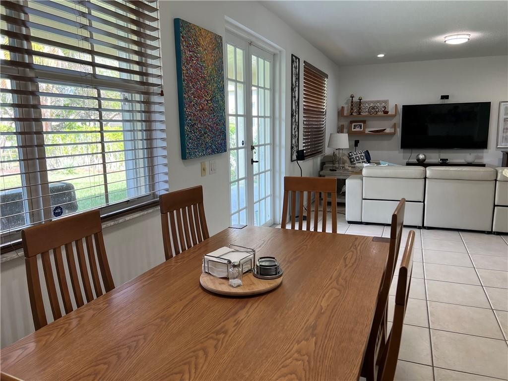 SAVANNA - THE GLADES - Residential Lease