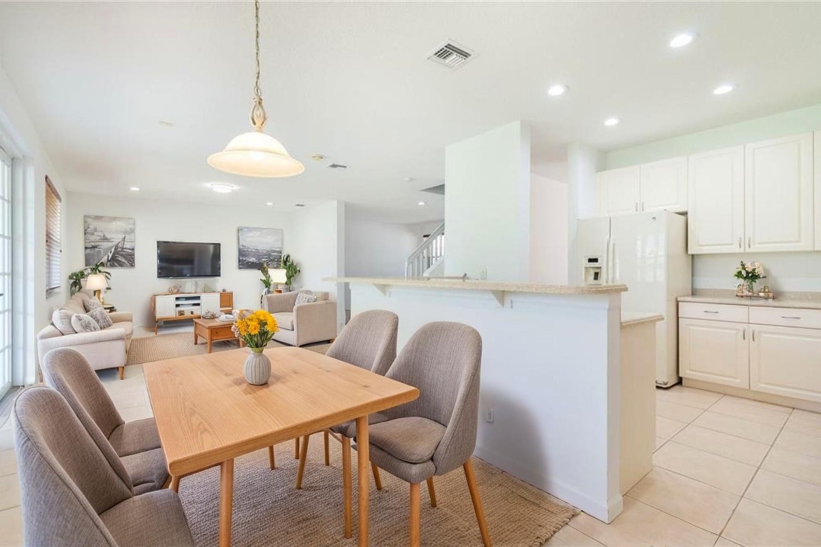 SAVANNA - THE GLADES - Residential Lease