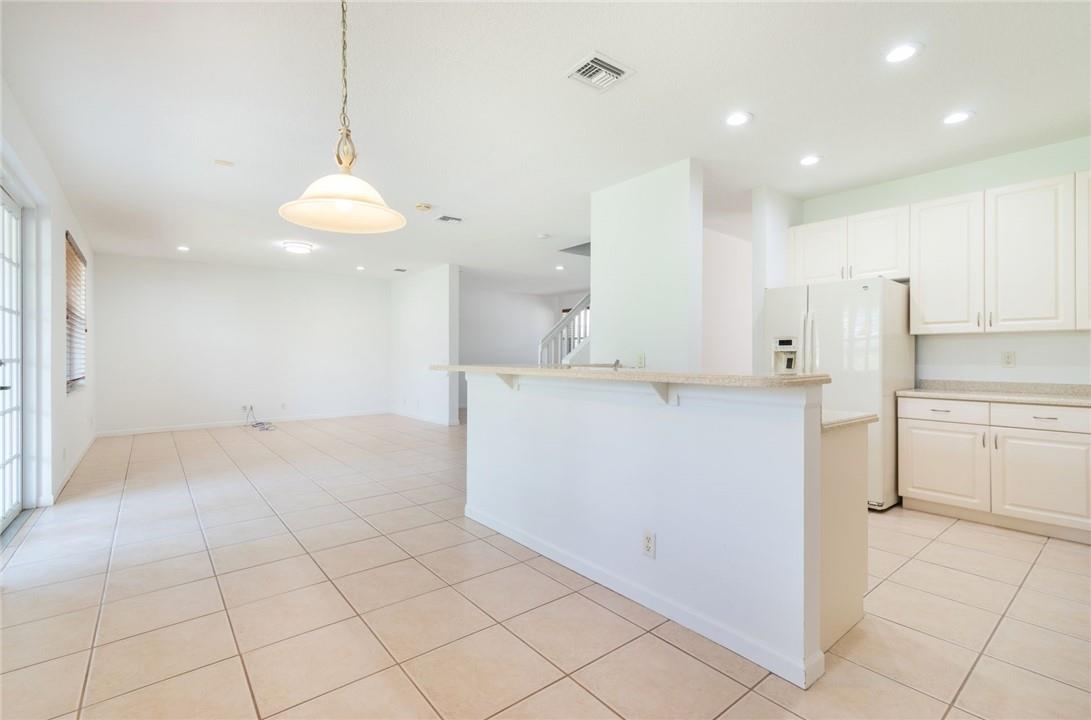 SAVANNA - THE GLADES - Residential Lease