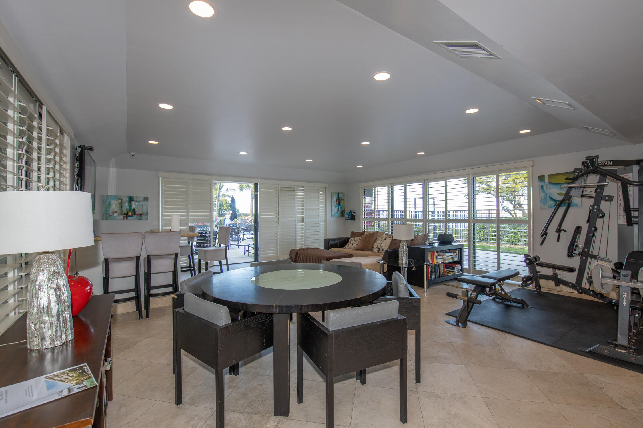 LAKESHORE CLUB CONDO - Residential