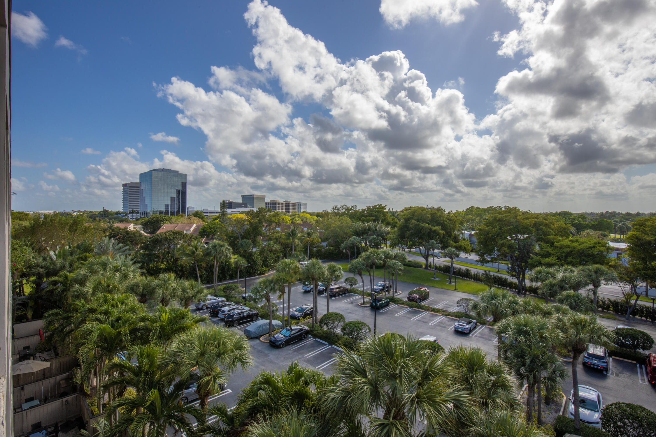 LAKESHORE CLUB CONDO - Residential