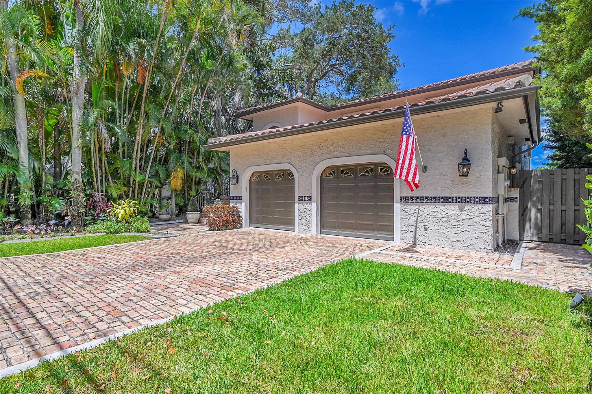 Rio Vista Isles - Residential