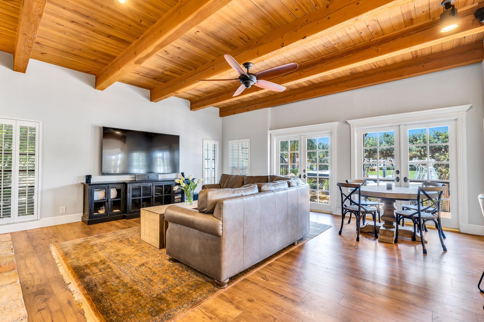 Rio Vista Isles - Residential