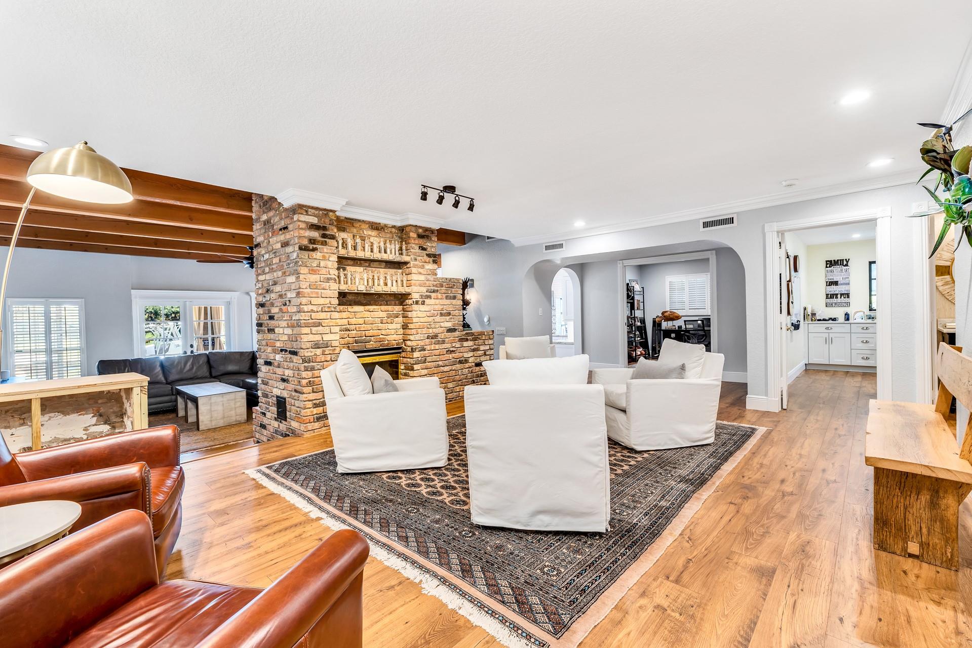 Rio Vista Isles - Residential