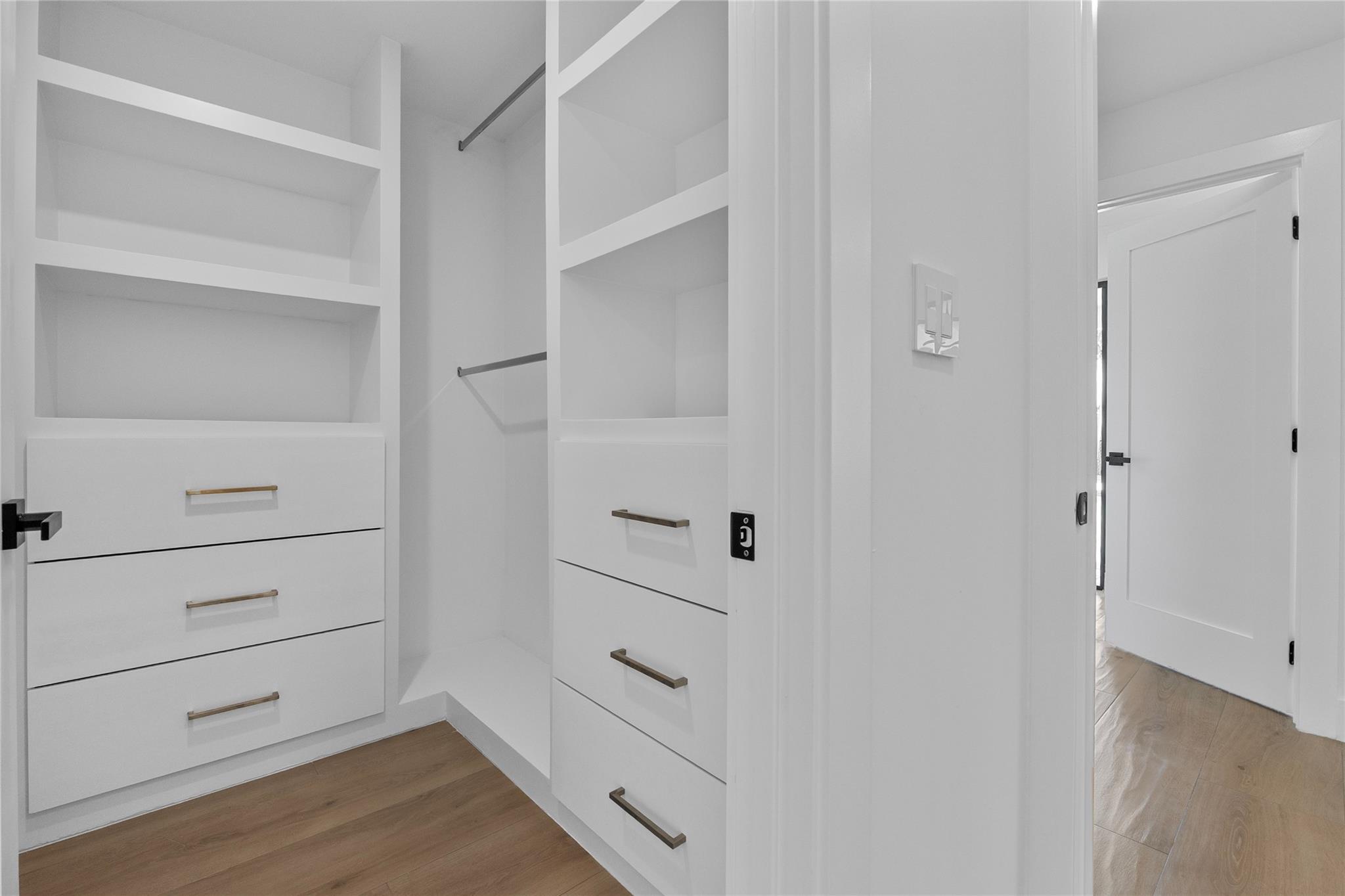 Venetian Isles 3rd Sec 47 - Residential