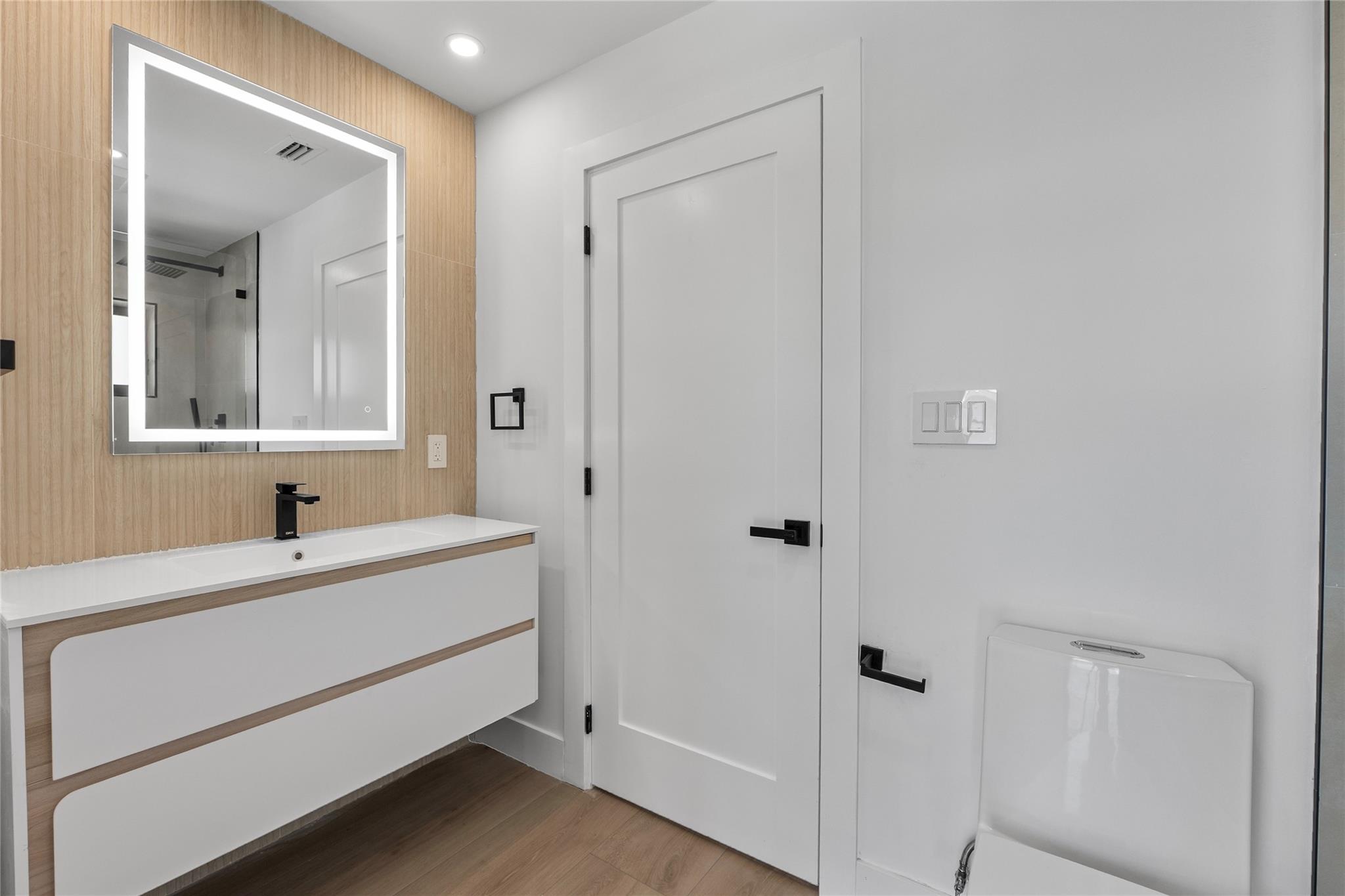 Venetian Isles 3rd Sec 47 - Residential