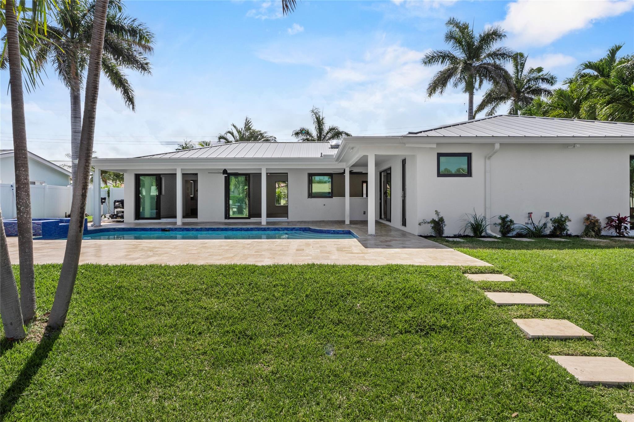 Venetian Isles 3rd Sec 47 - Residential