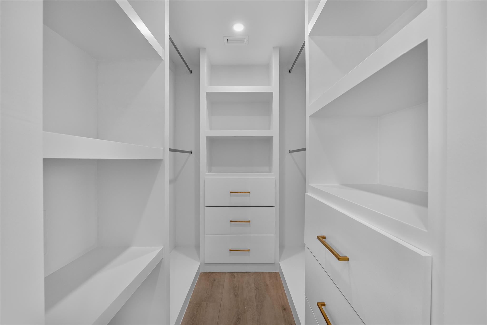 Venetian Isles 3rd Sec 47 - Residential