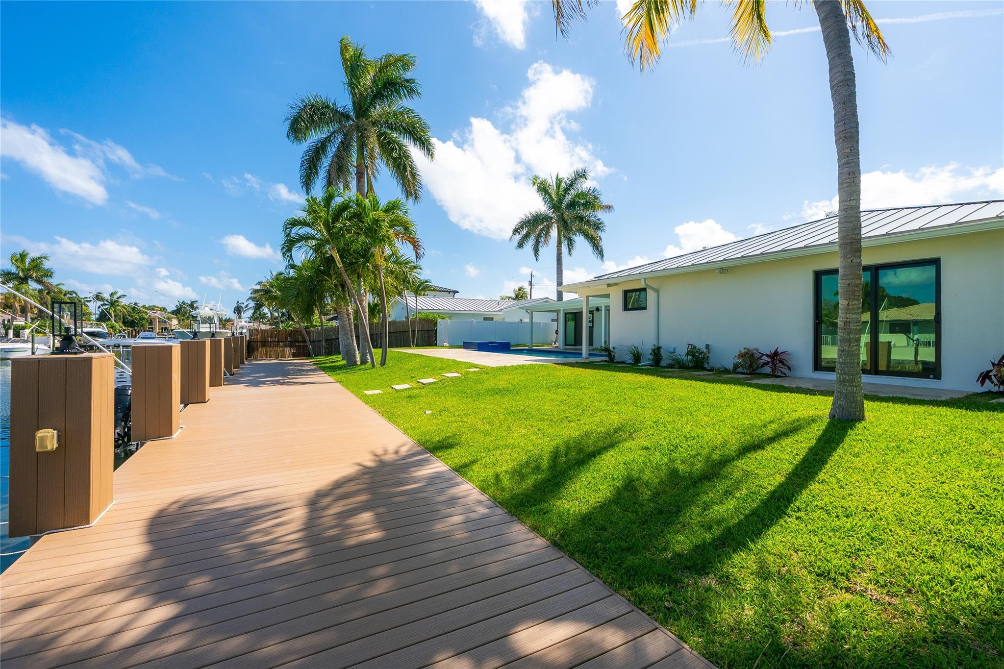 Venetian Isles 3rd Sec 47 - Residential