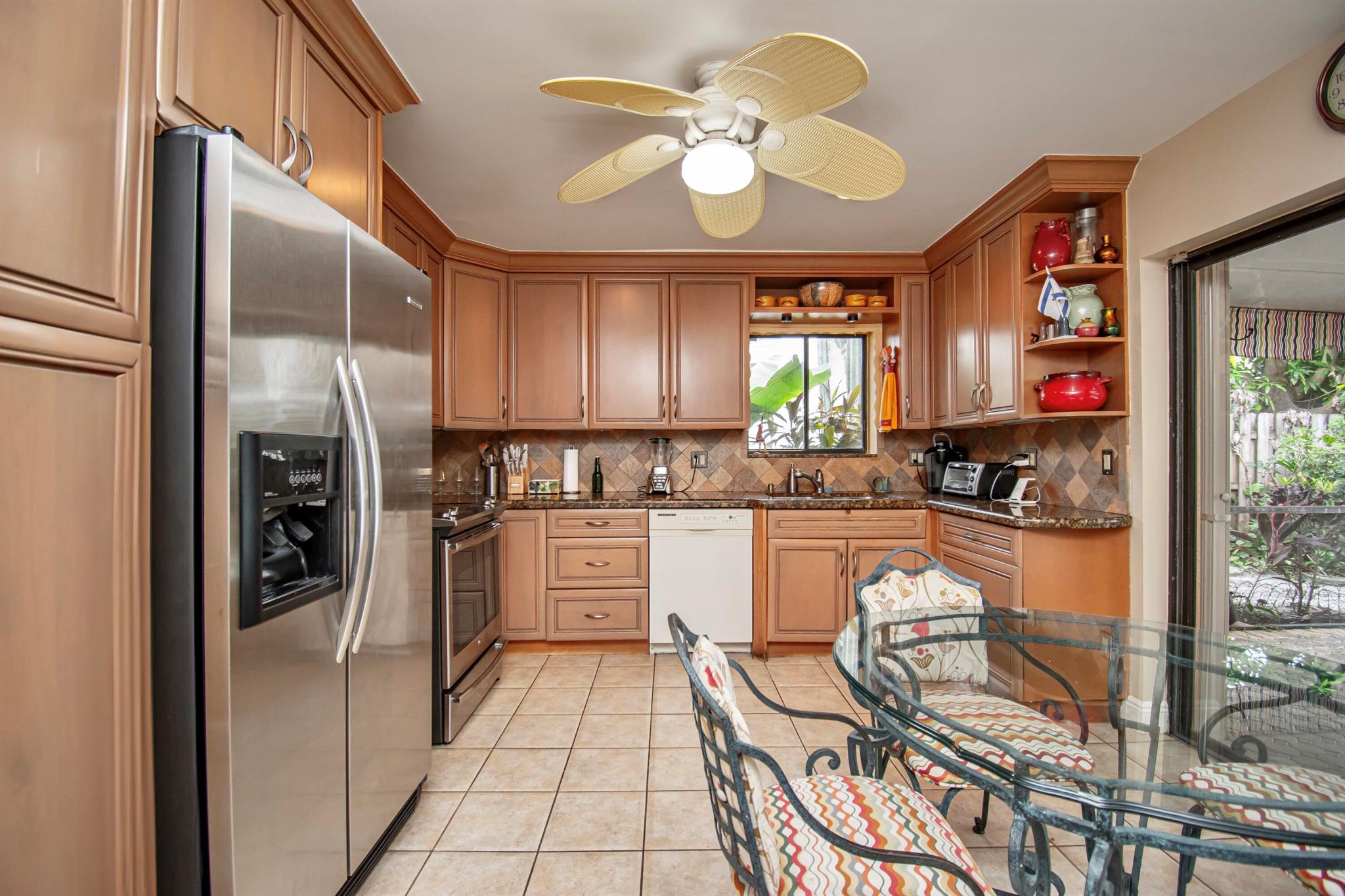 CAPTIVA - Residential