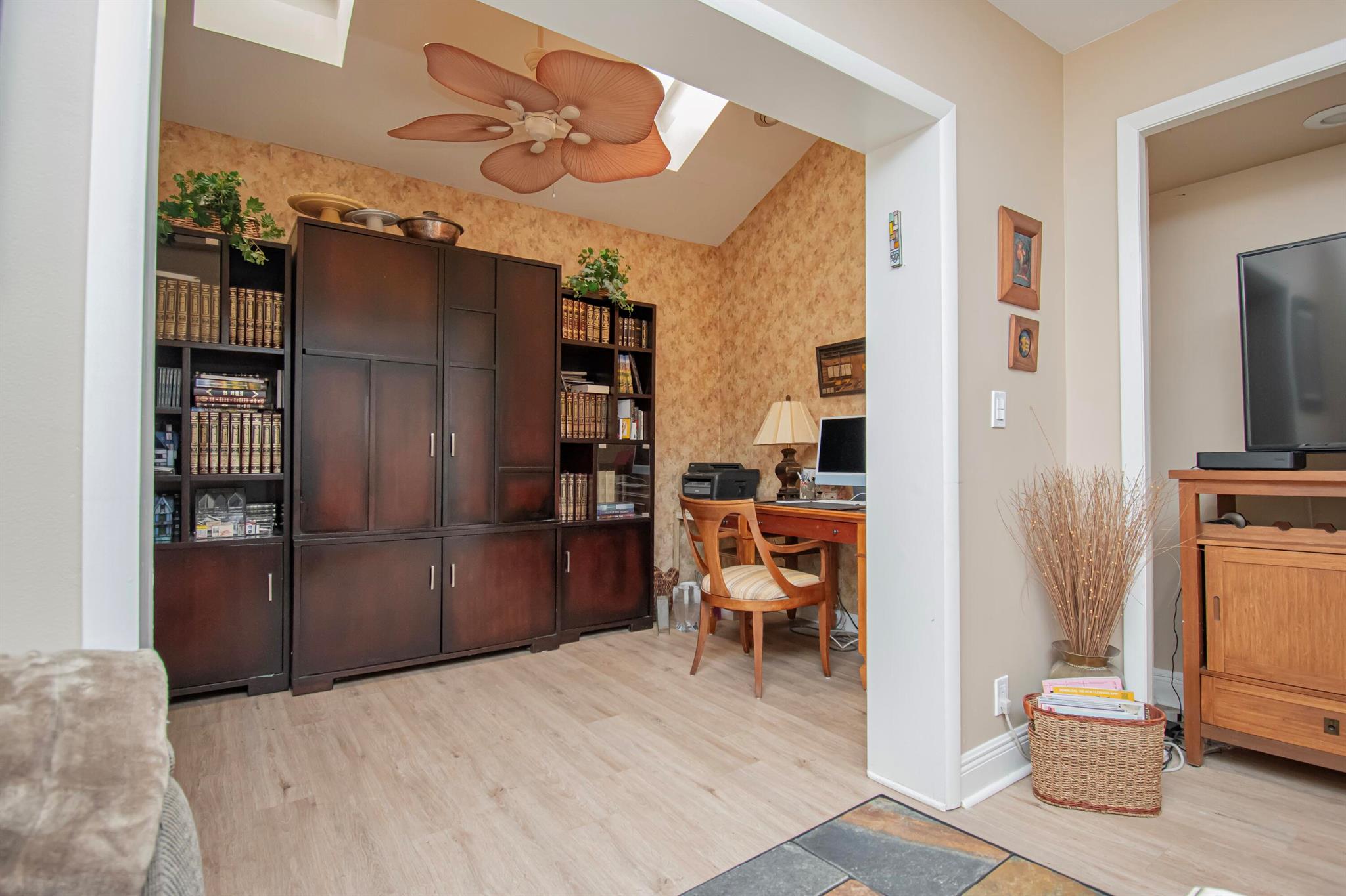 CAPTIVA - Residential