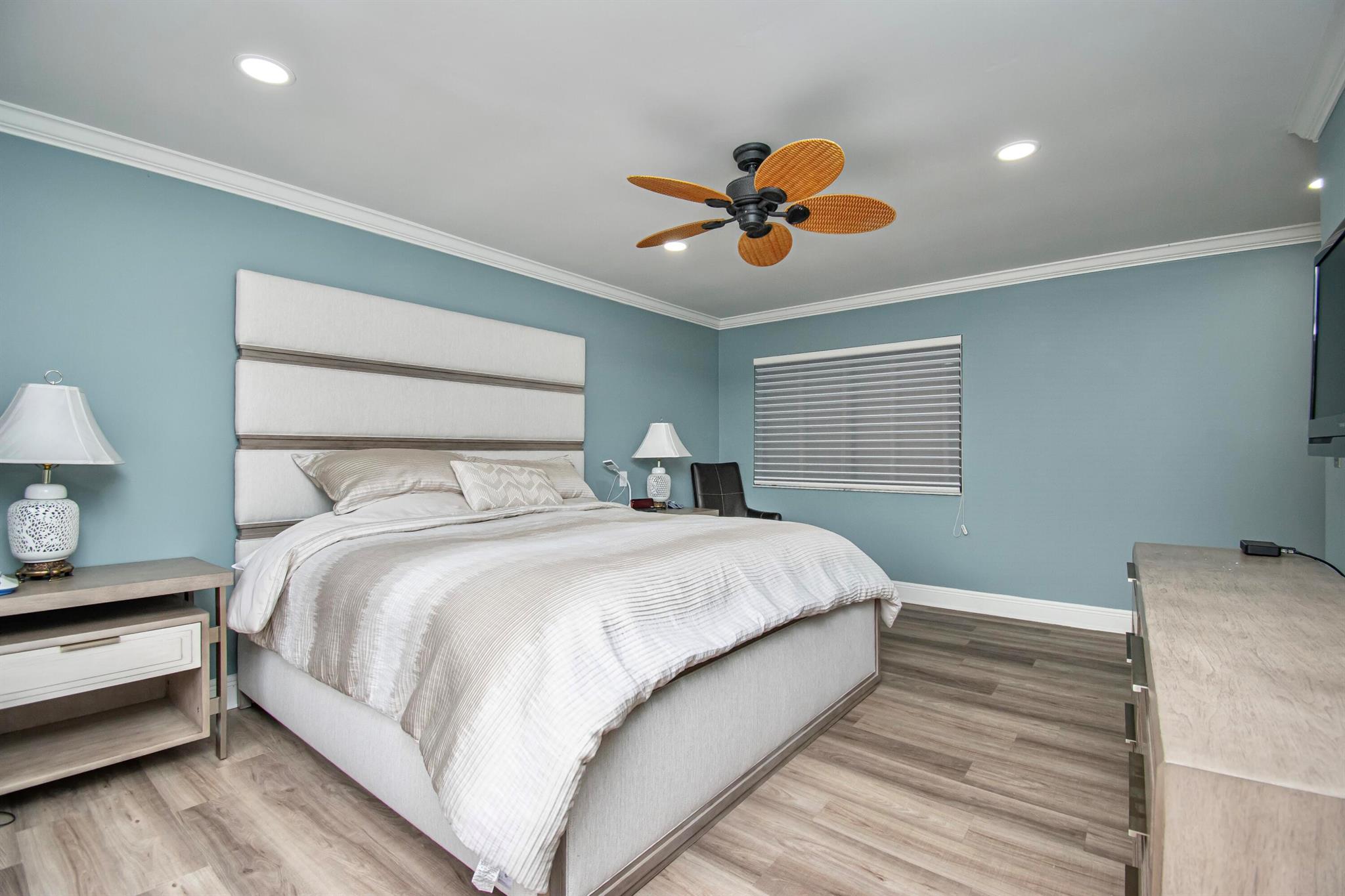 CAPTIVA - Residential