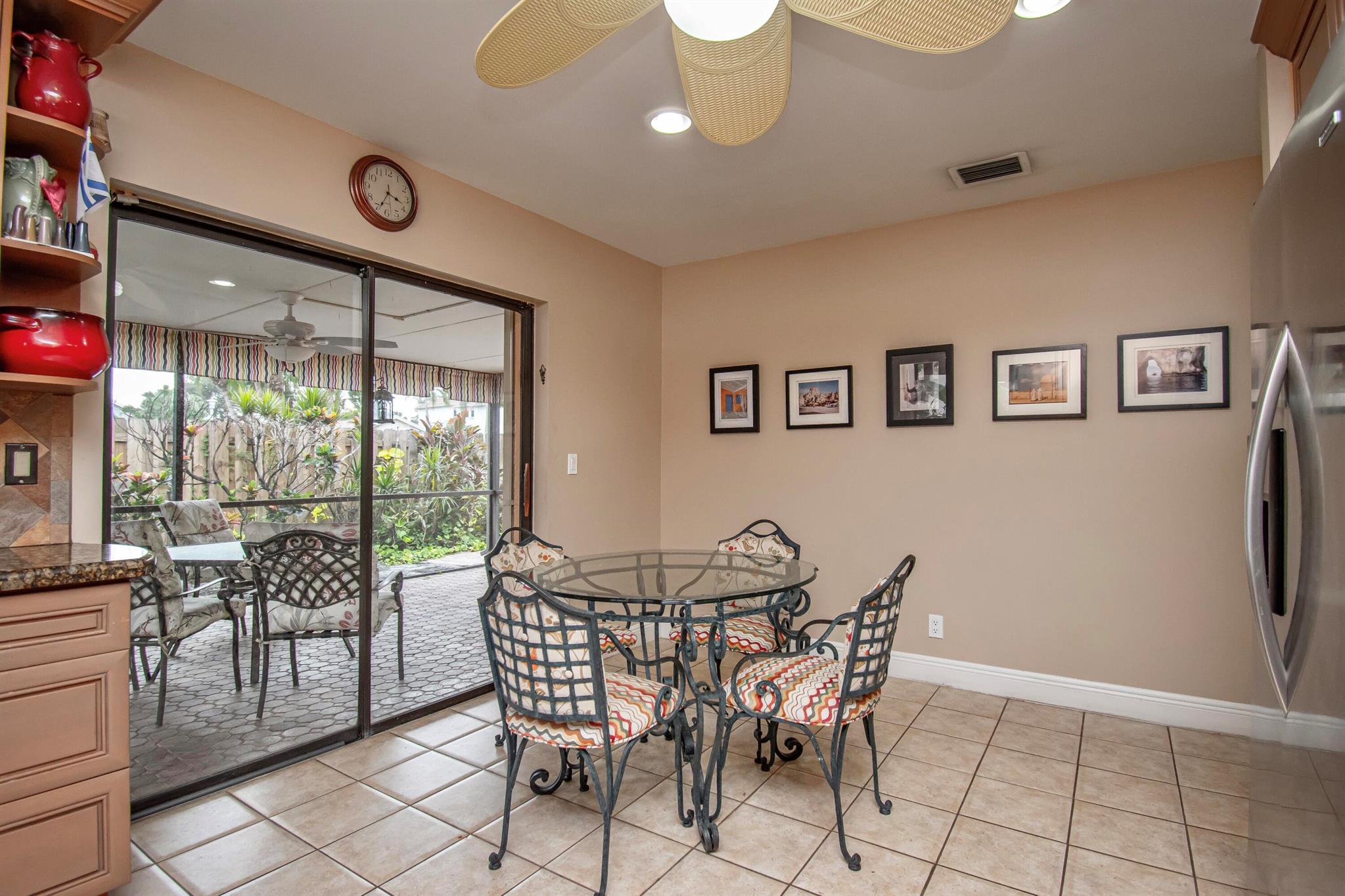 CAPTIVA - Residential