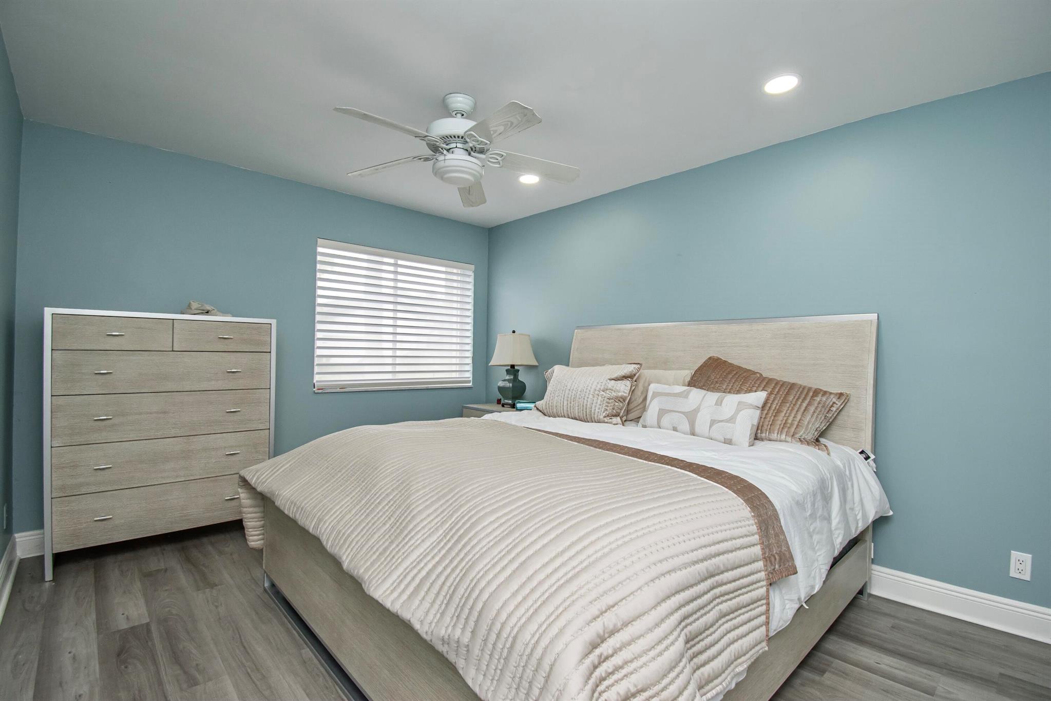 CAPTIVA - Residential