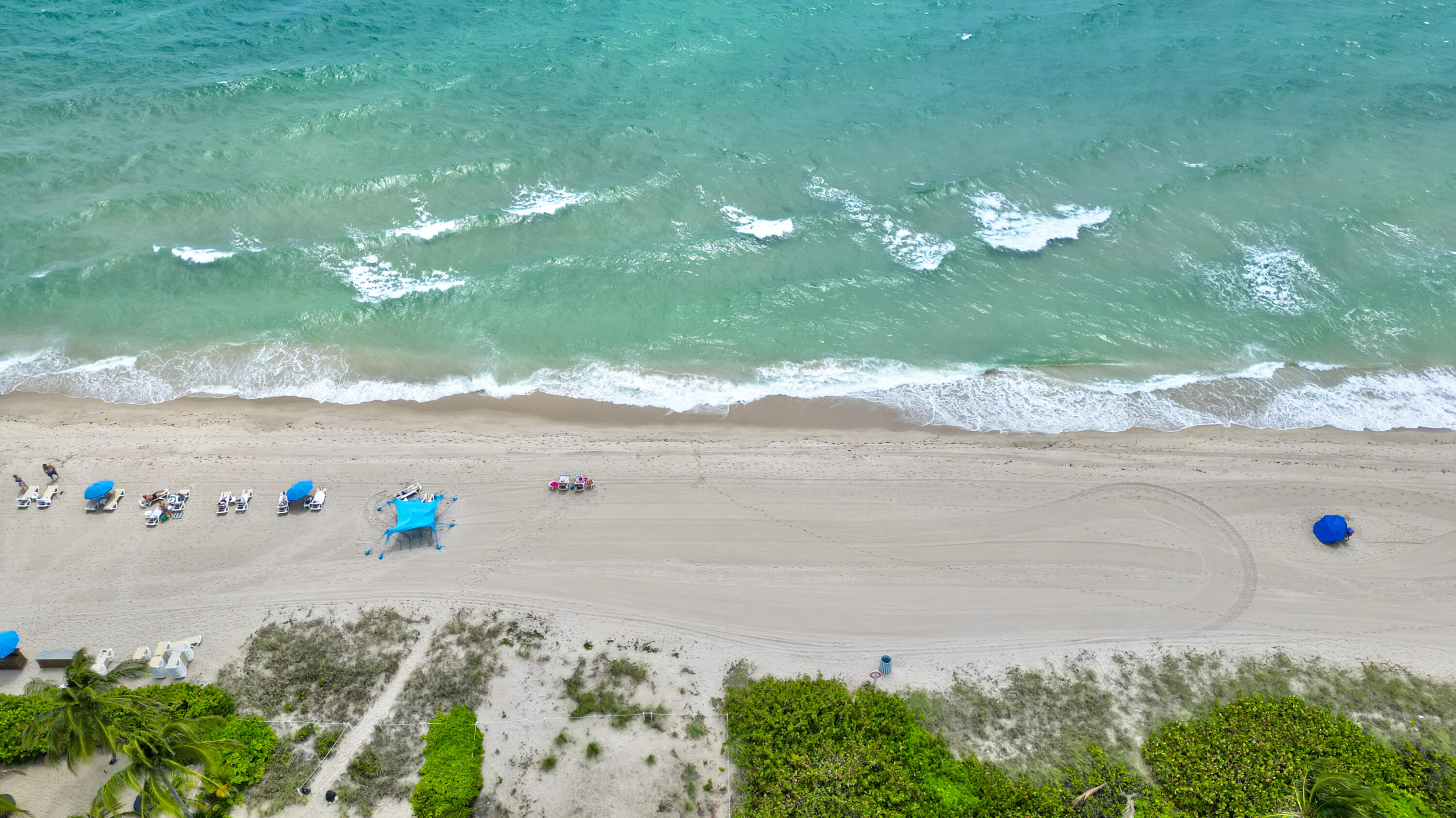 LEISURE BY THE SEA EAST CONDO - Residential