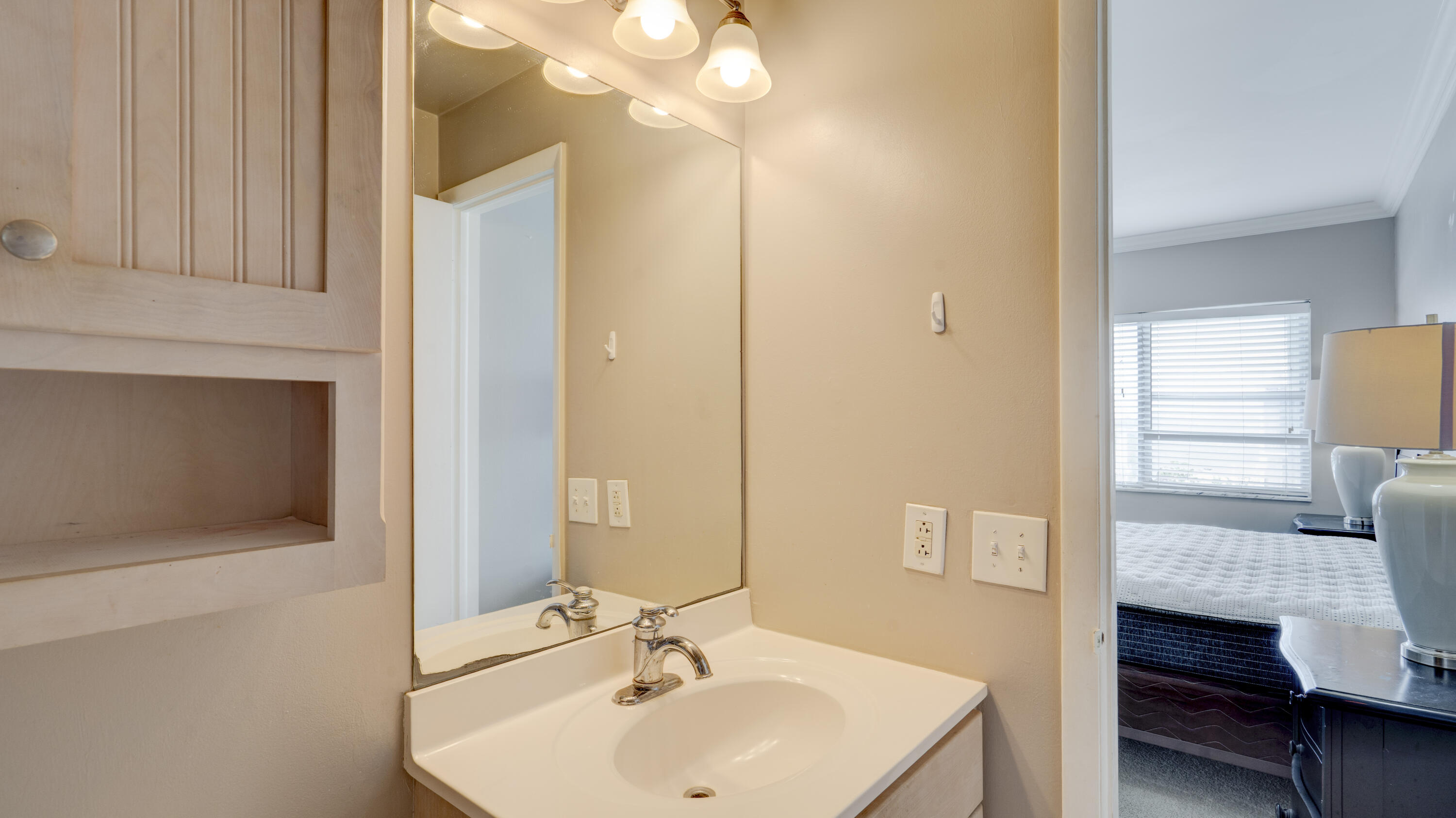 LEISURE BY THE SEA EAST CONDO - Residential