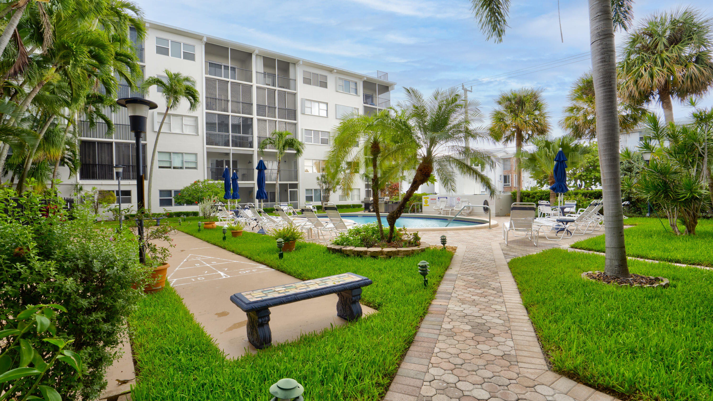 LEISURE BY THE SEA EAST CONDO - Residential