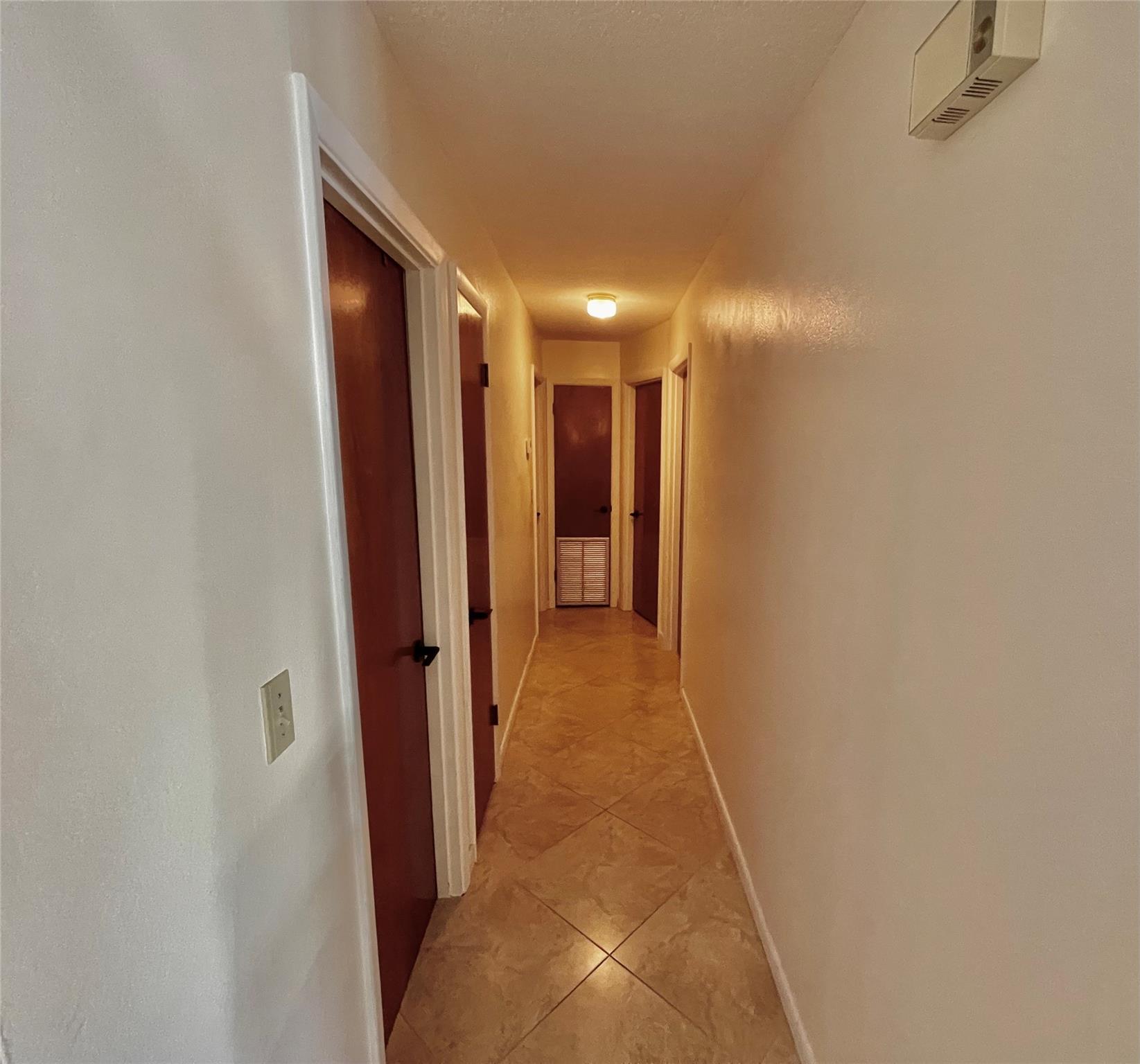 OKEECHOBEE ESTATES - Residential