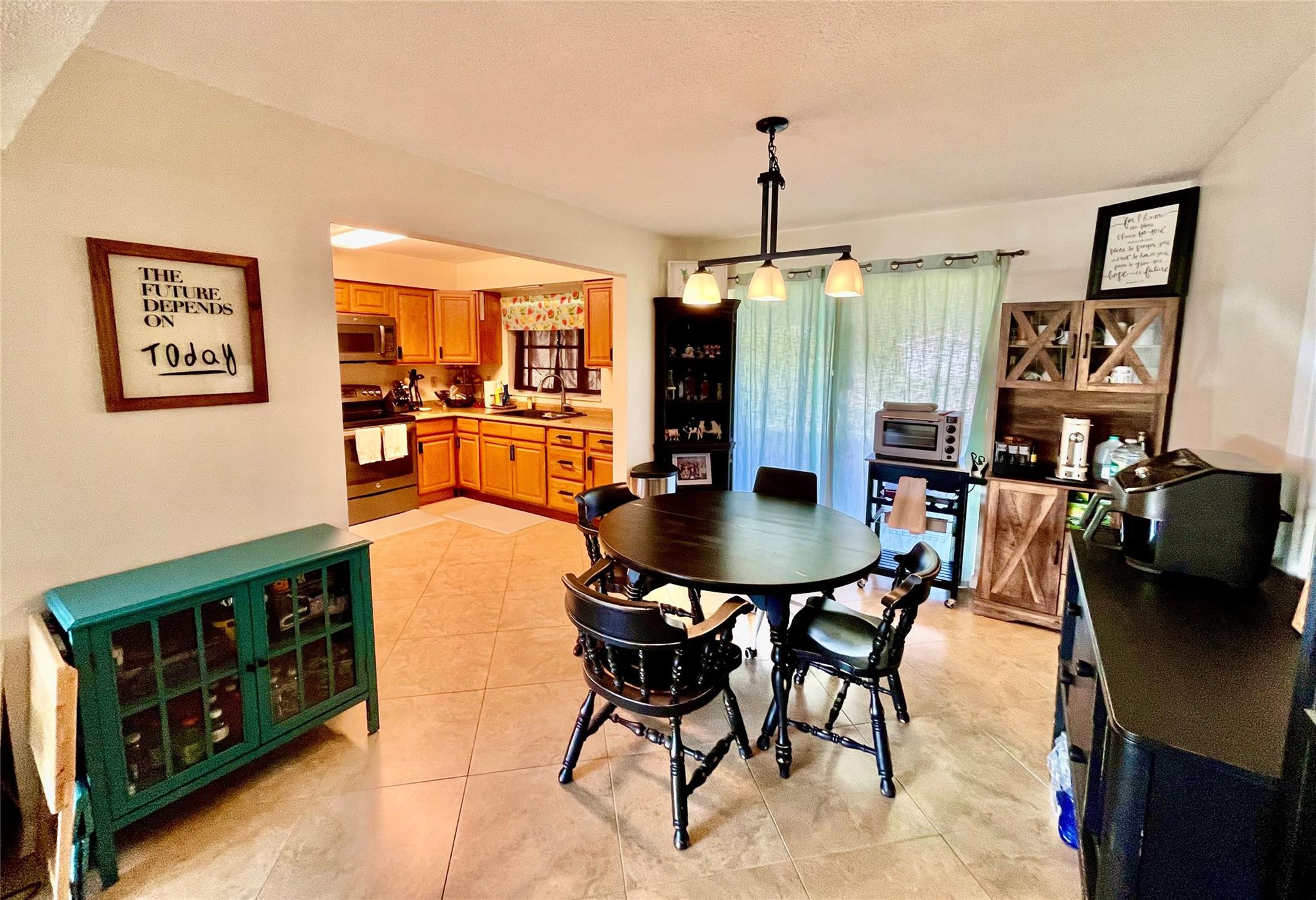 OKEECHOBEE ESTATES - Residential