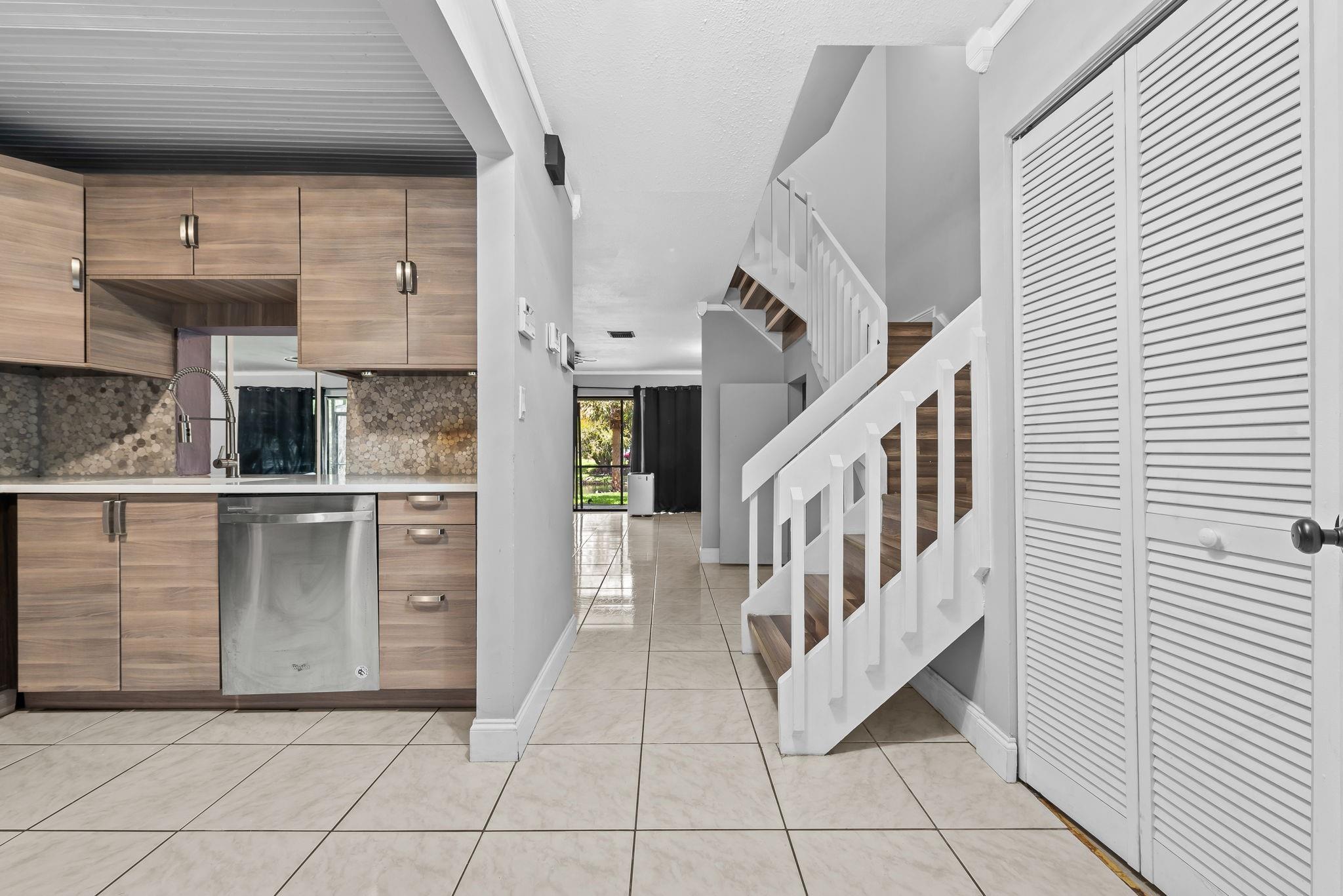 Springdale Lake C Condo - Residential Lease