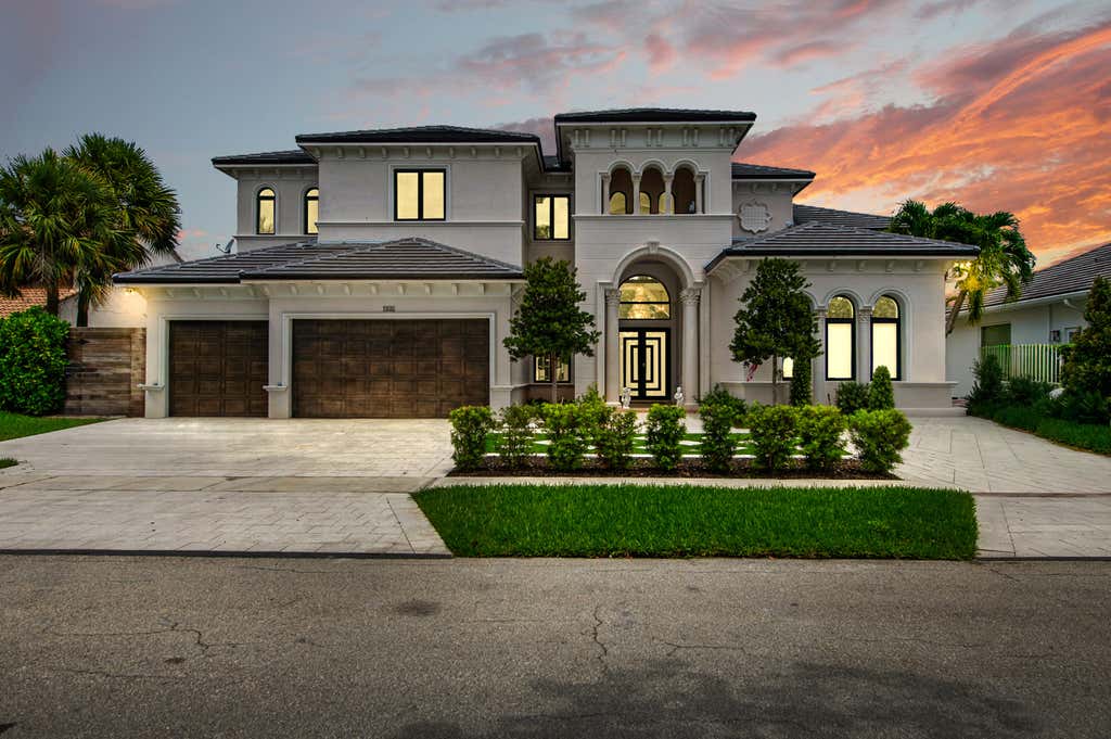 Photo of 741 SW 15th Street, Boca Raton, FL 33486 (MLS # B26065024)