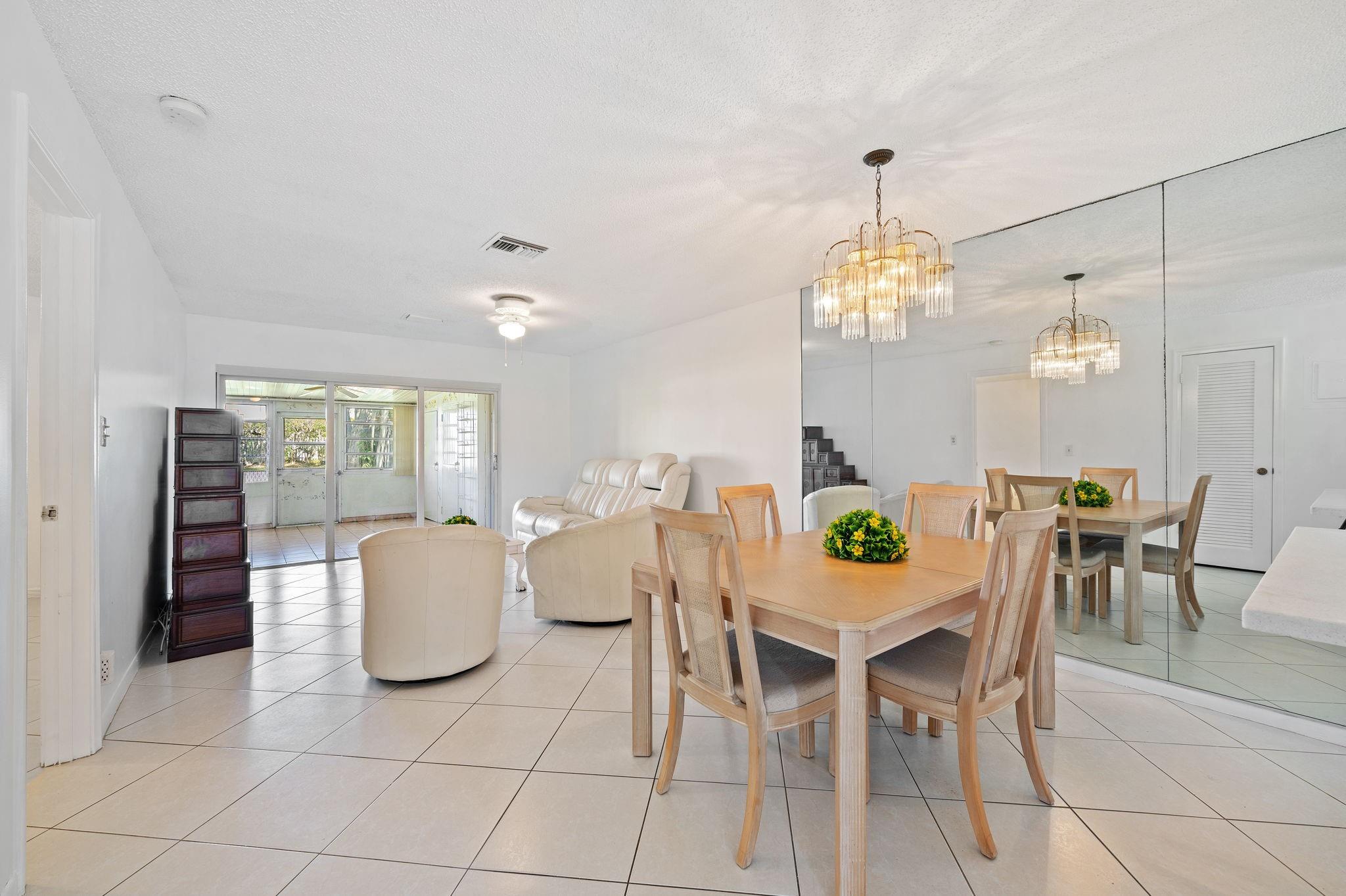 PINES OF DELRAY NORTH - Residential