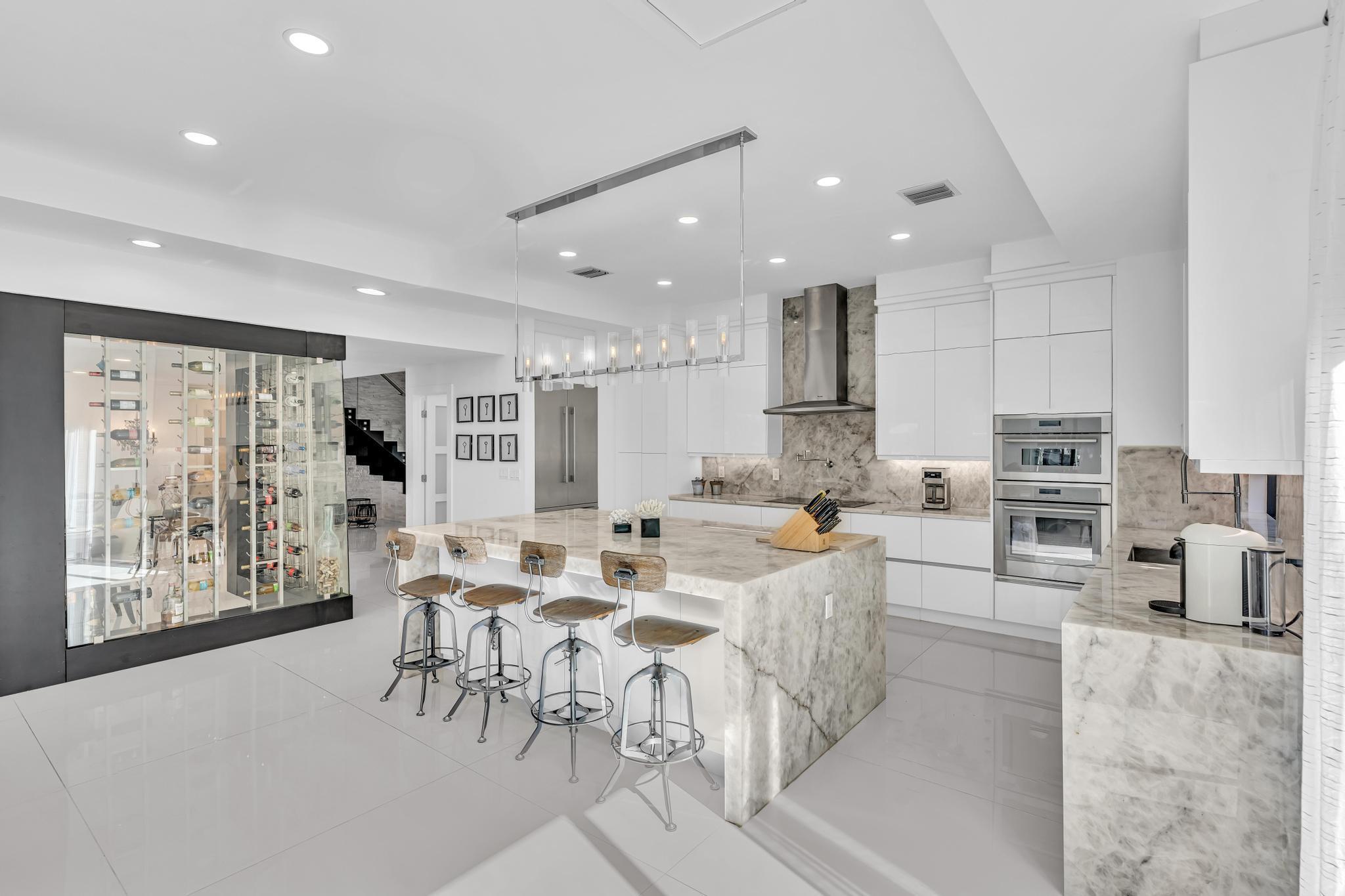 LAKE PLACID - Residential