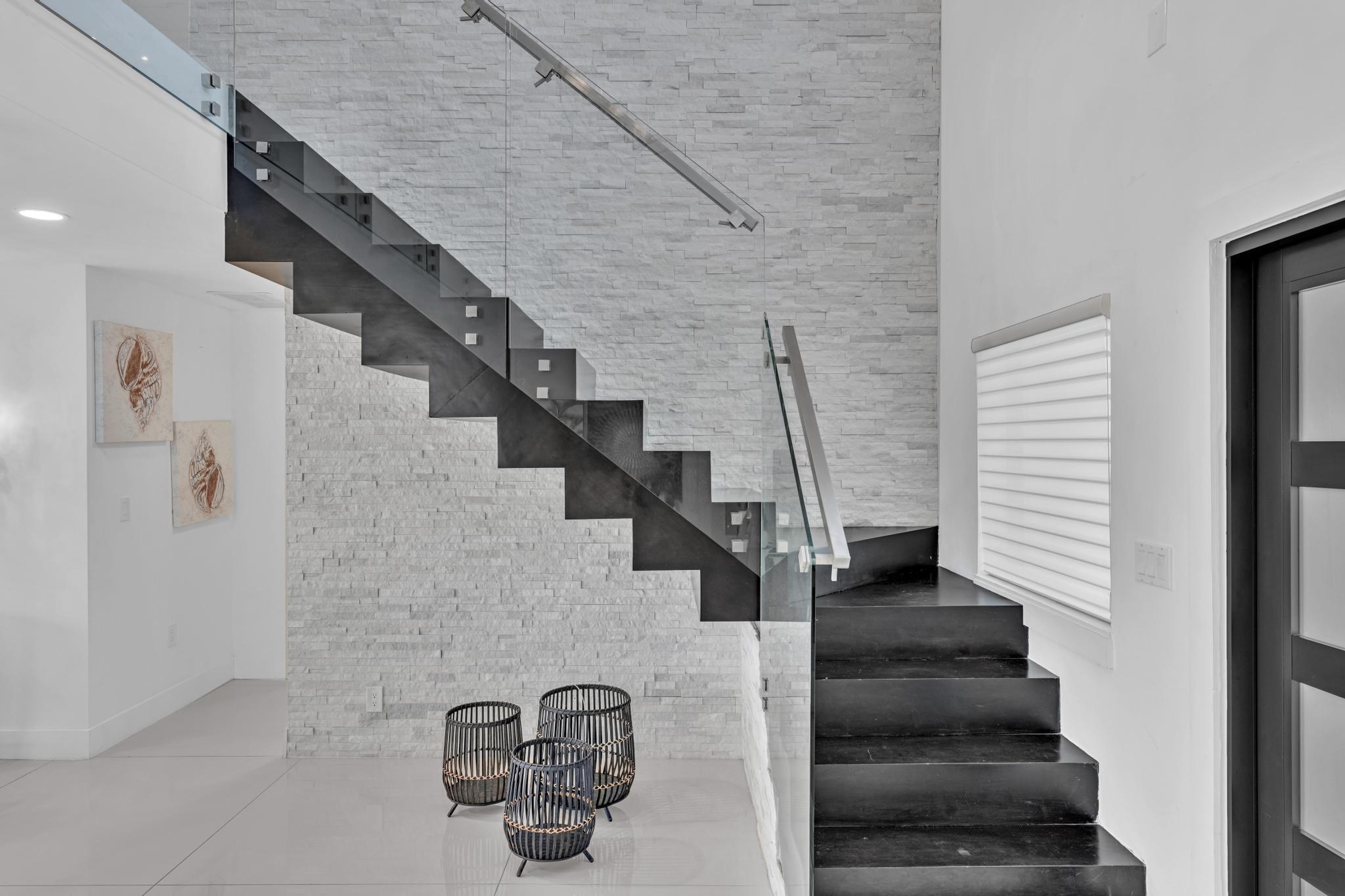 LAKE PLACID - Residential