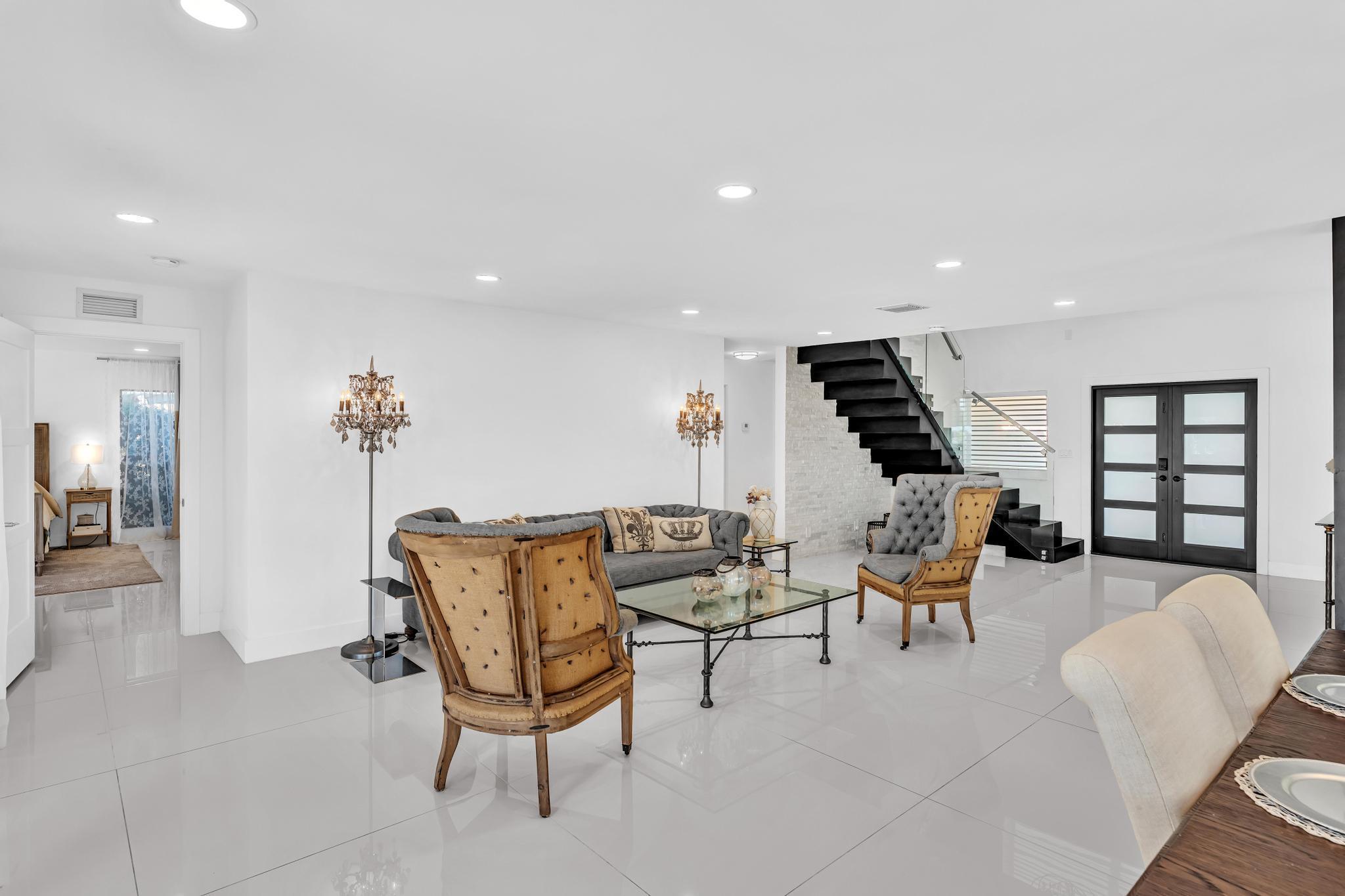 LAKE PLACID - Residential