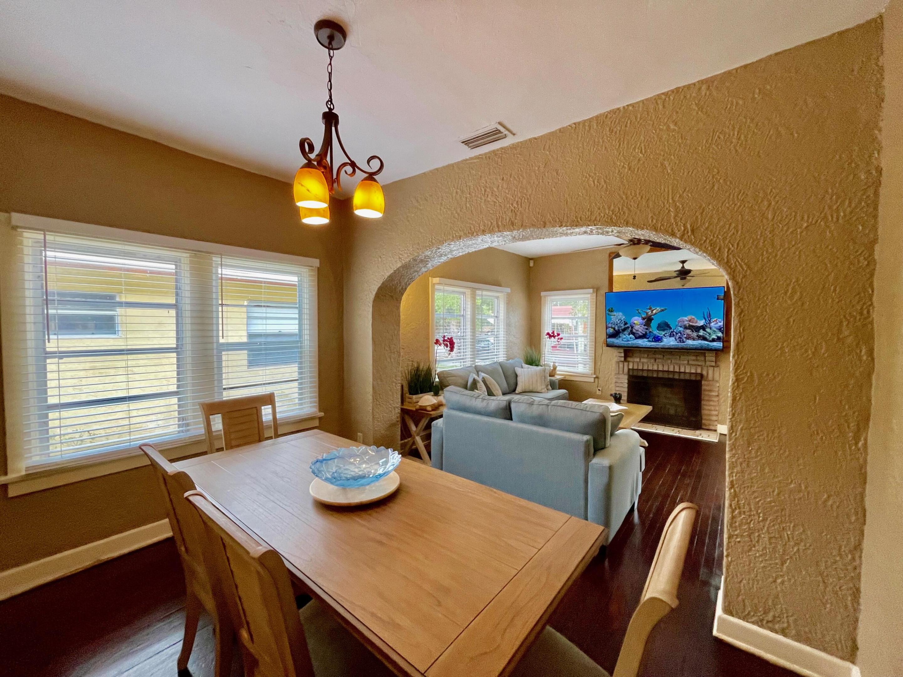 FERNWOOD IN - Residential