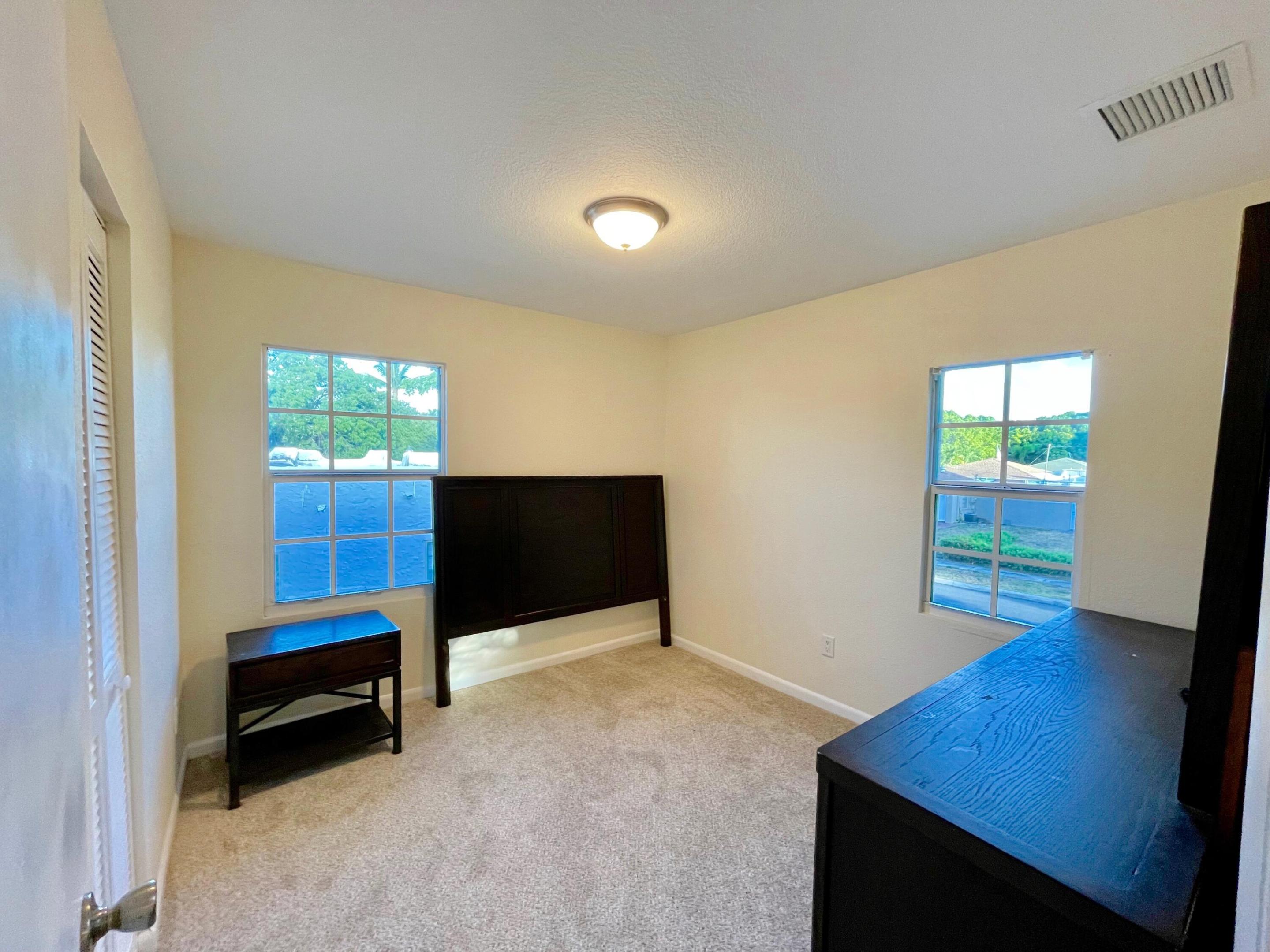 FERNWOOD IN - Residential