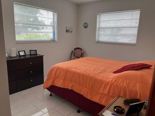 WARRENTON HOUSE CONDO - Residential