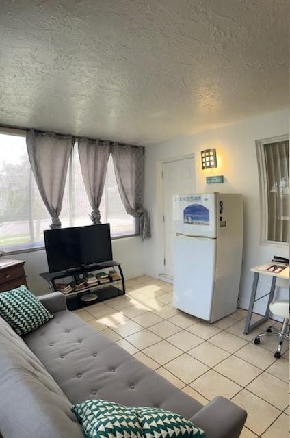 WARRENTON HOUSE CONDO - Residential
