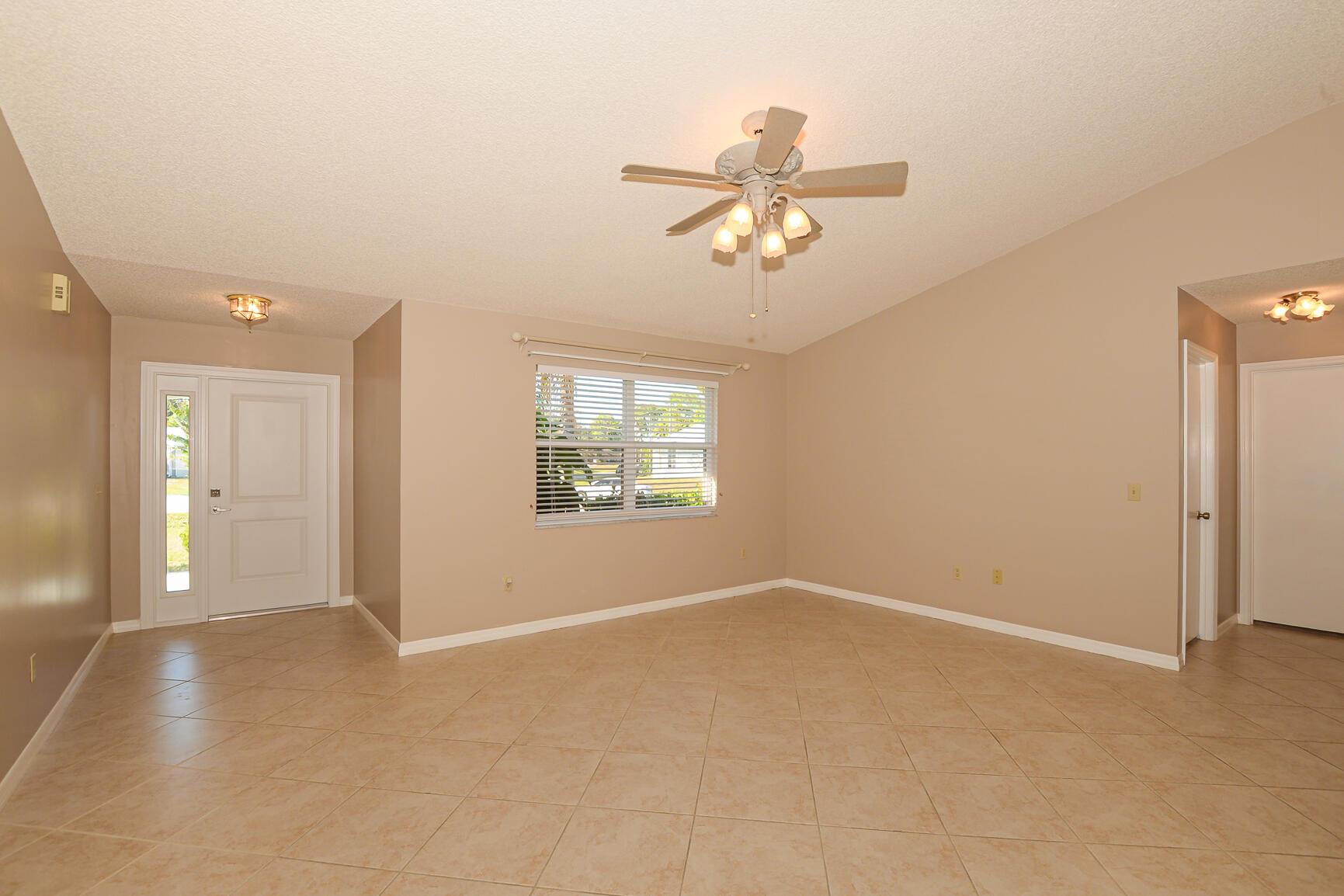 PORT ST LUCIE SECTION 13 - Residential Lease