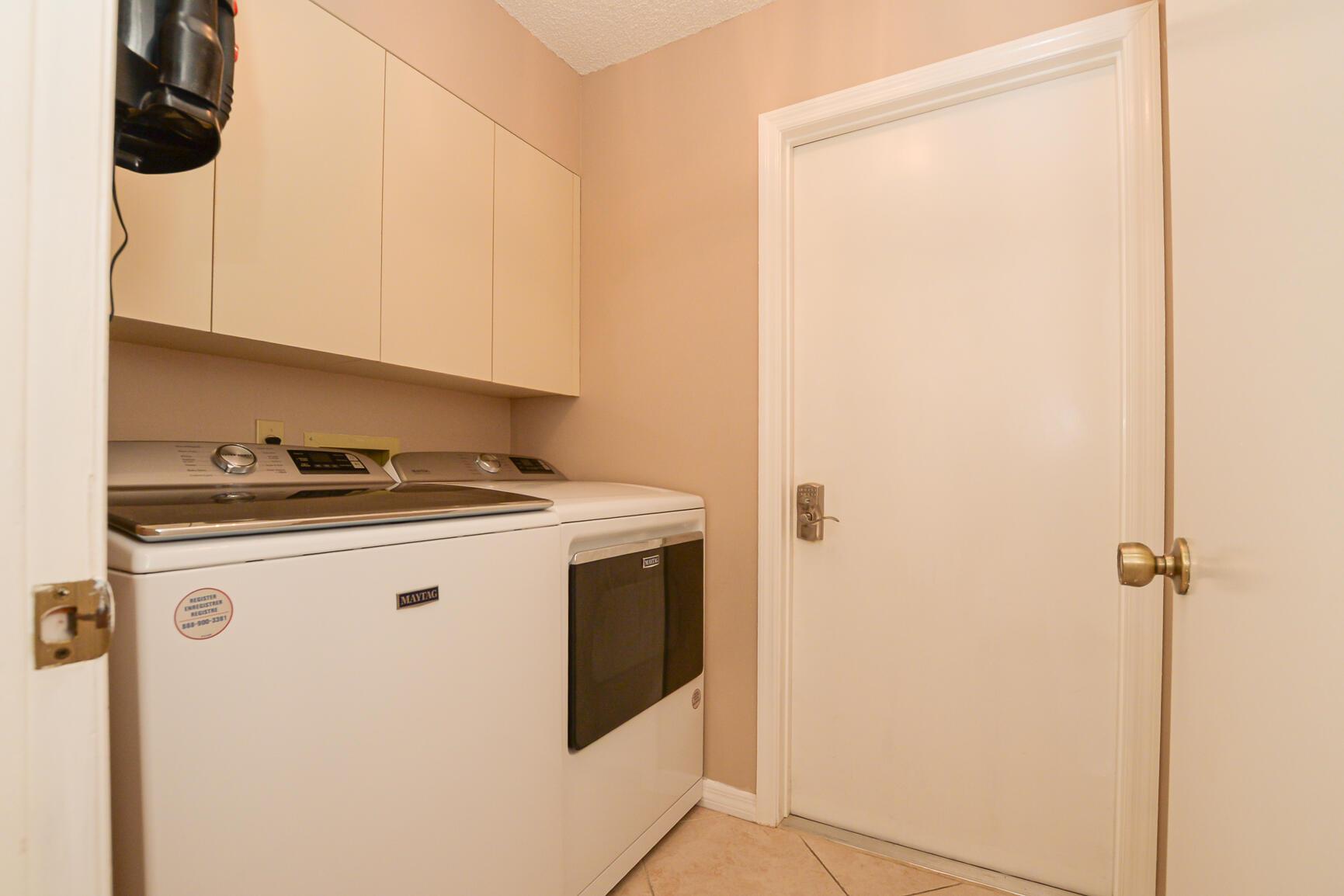 PORT ST LUCIE SECTION 13 - Residential Lease